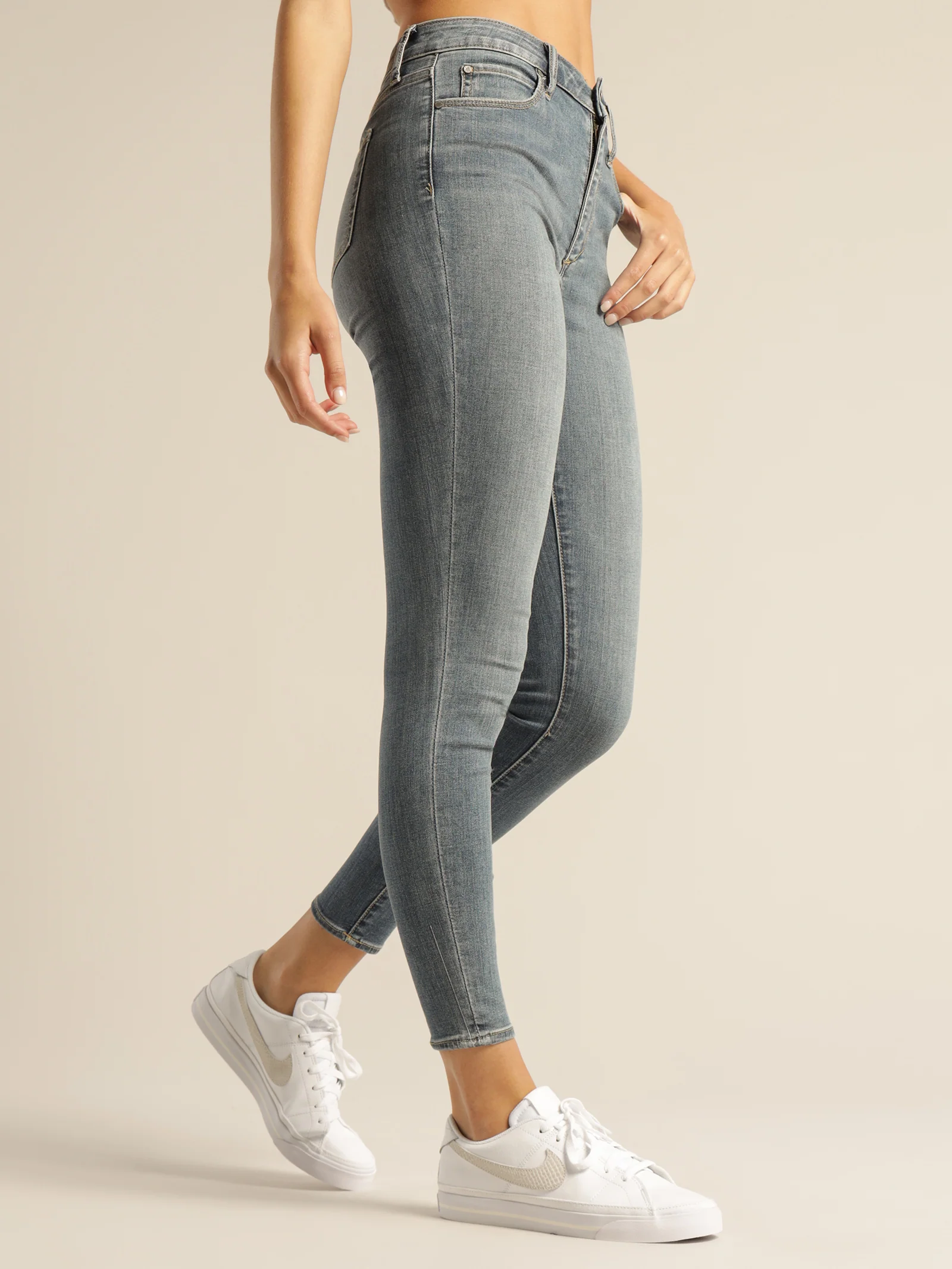 High Rise Lisa Ankle Hug Jeans - Image 3