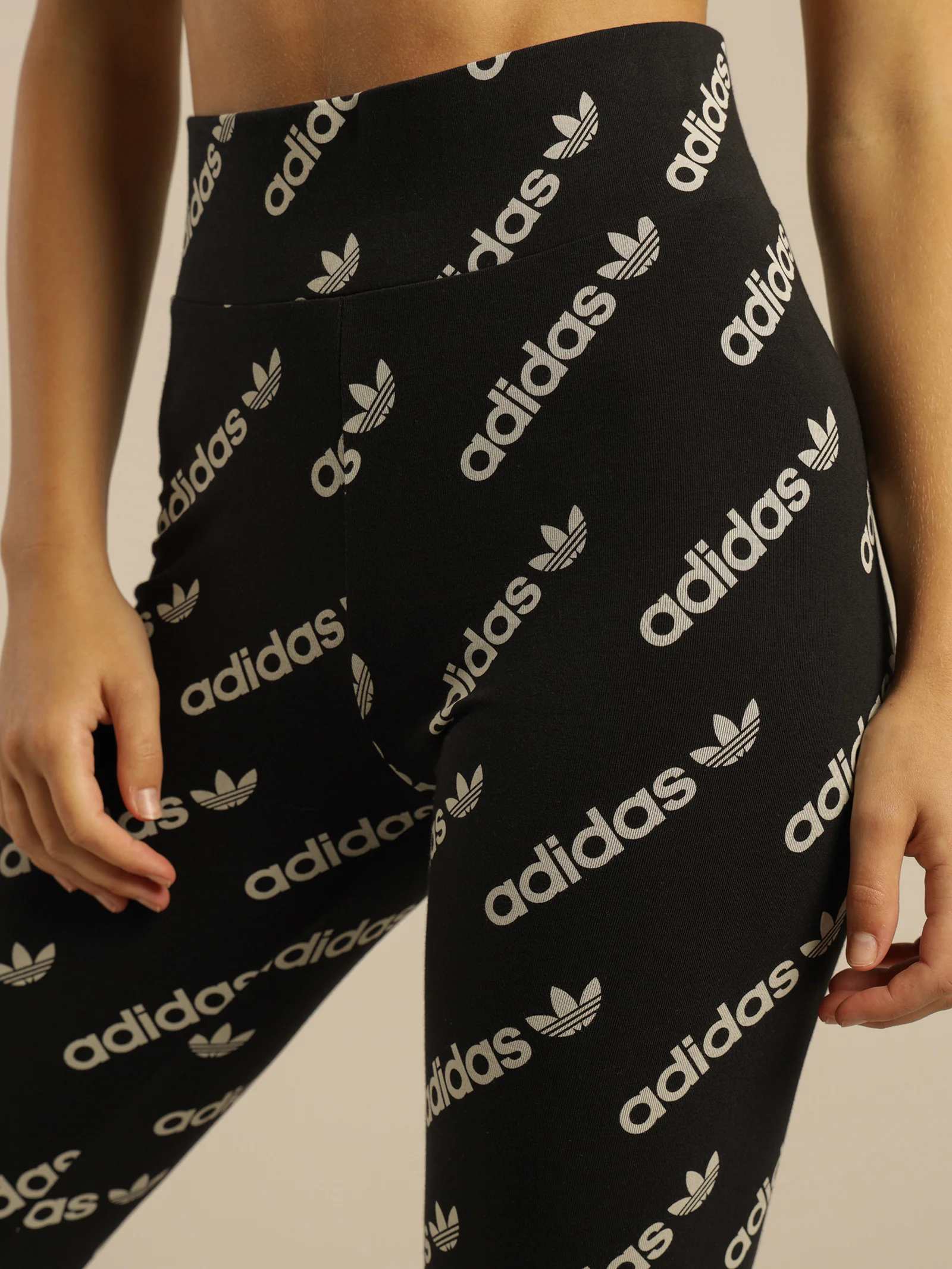 High Waisted Leggings - Image 4