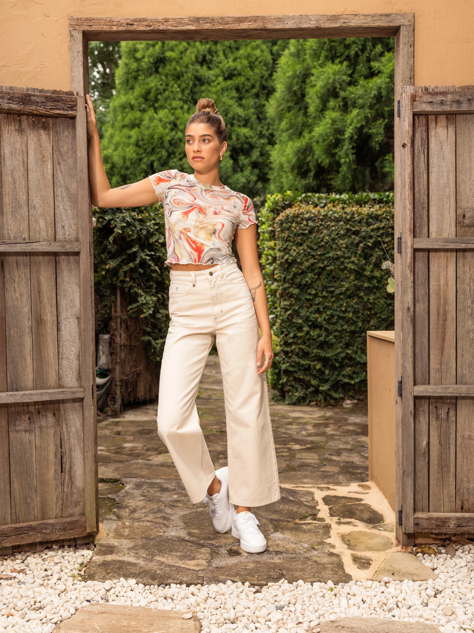 Holly Wide-Leg Jeans - Image 2