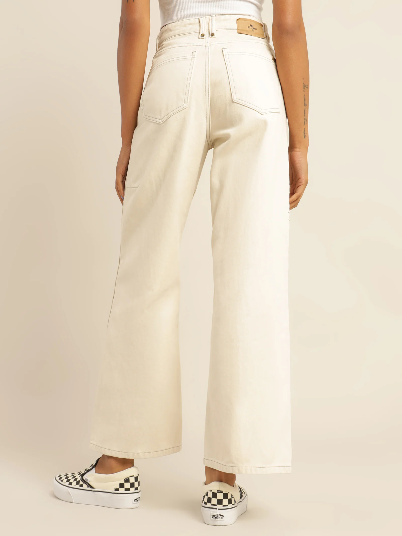Holly Wide-Leg Jeans - Image 7