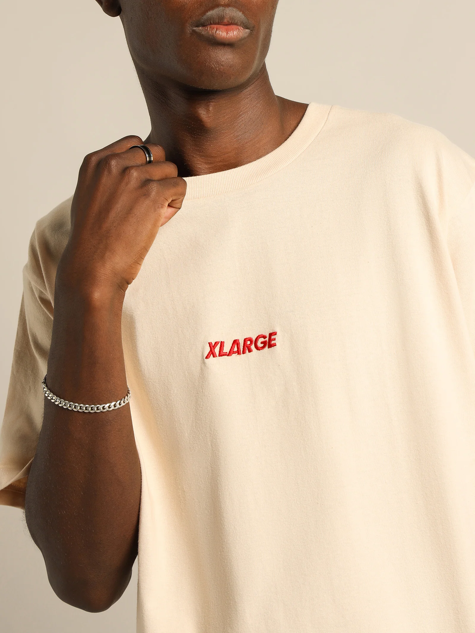 HW Text T-Shirt - Image 5