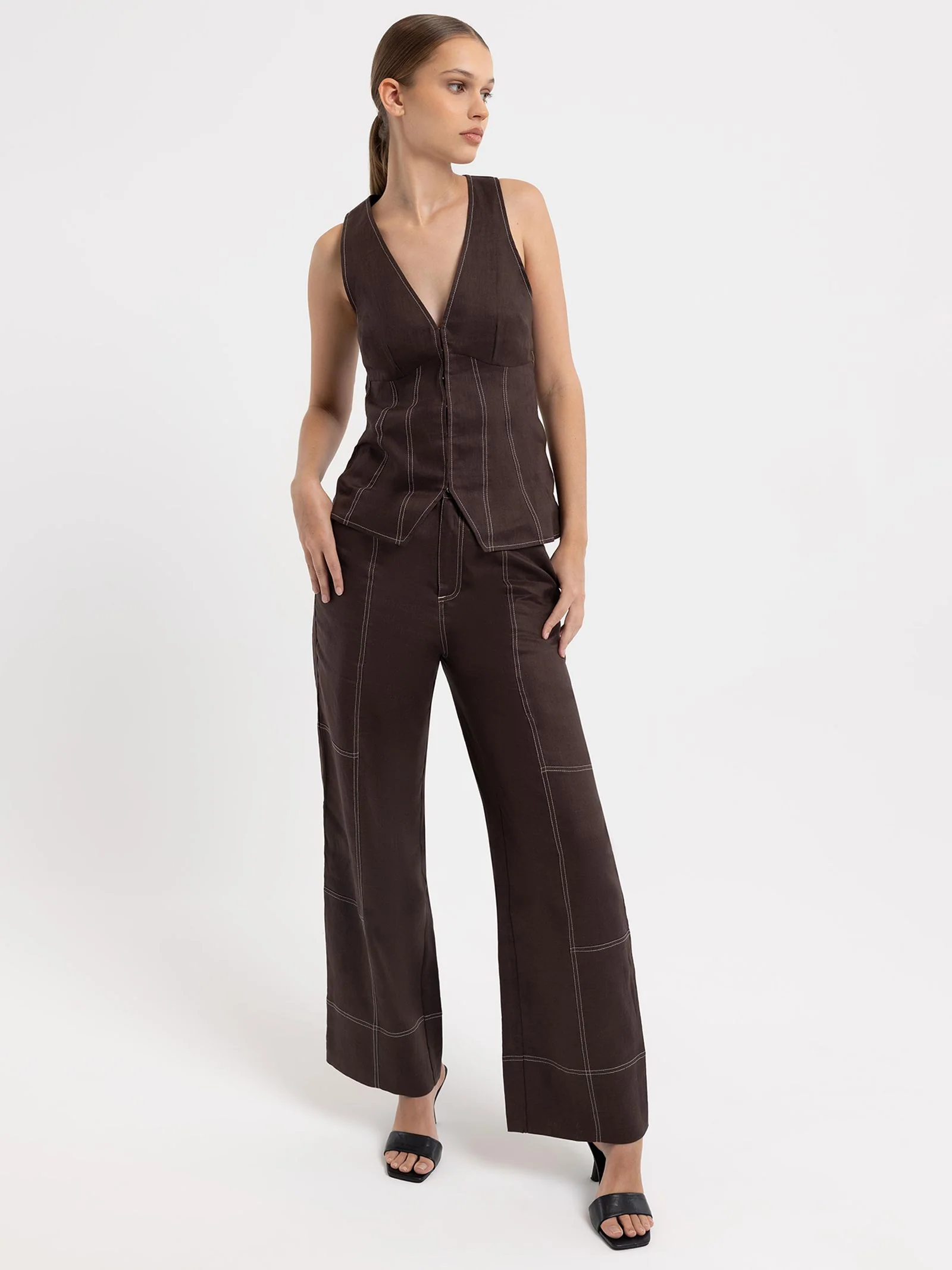 Isabel Pant - Image 4