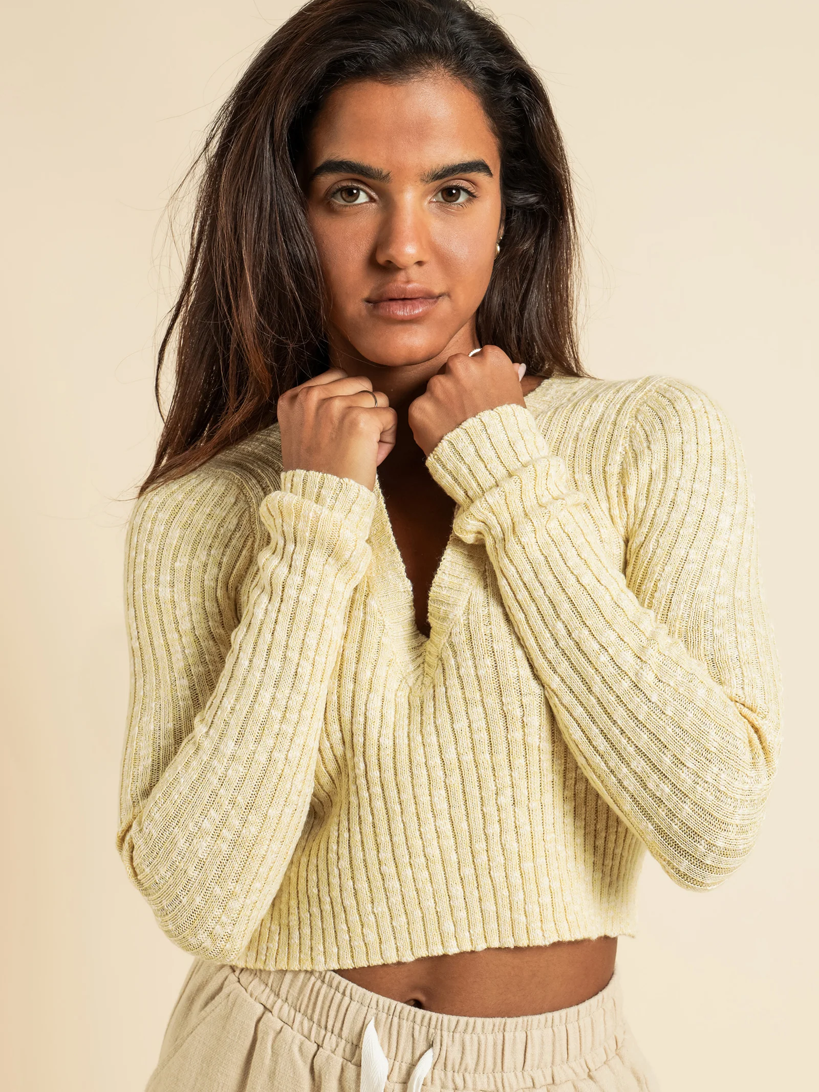 Jamie V Neck Knit - Image 3