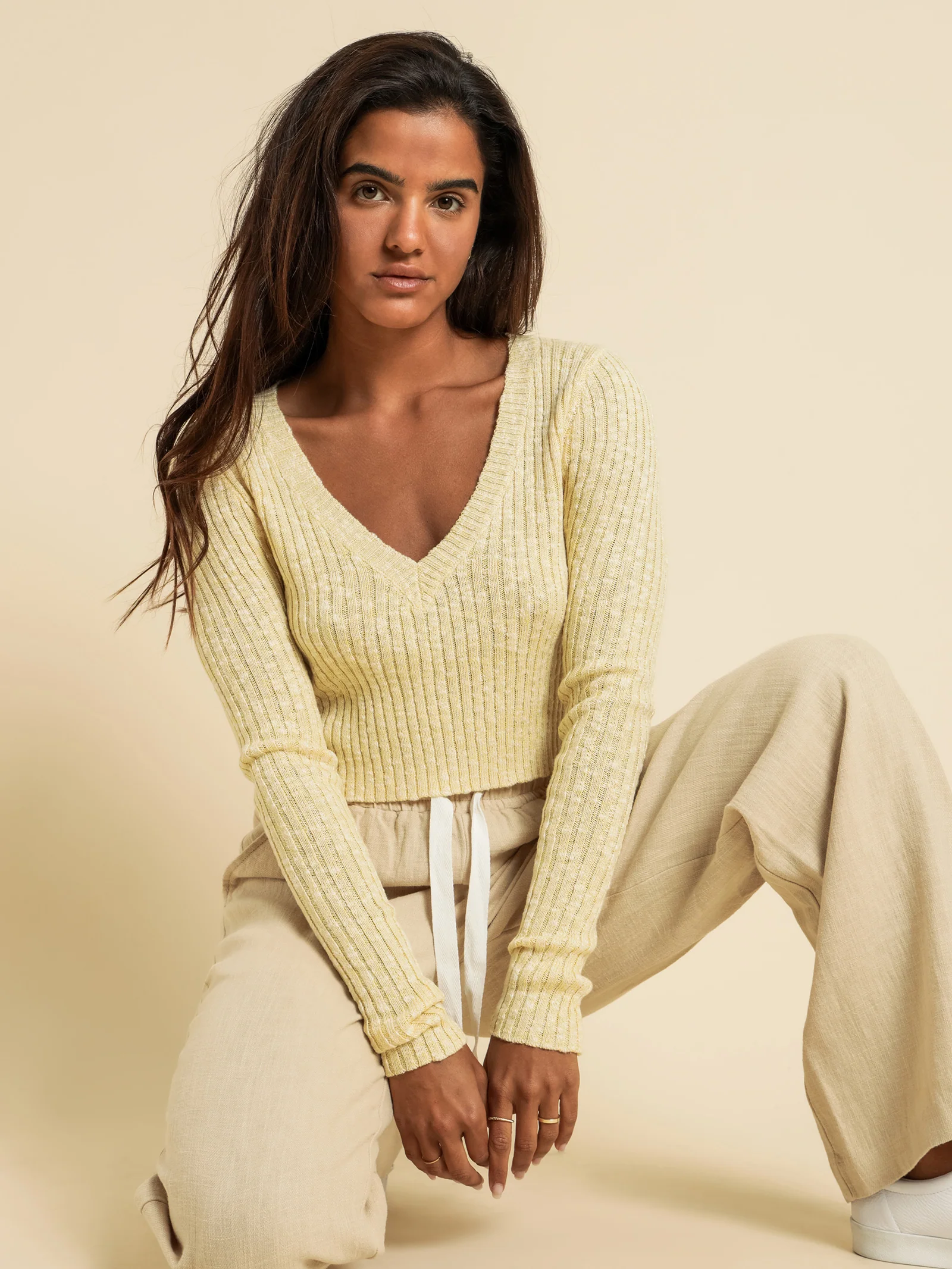 Jamie V Neck Knit - Image 4