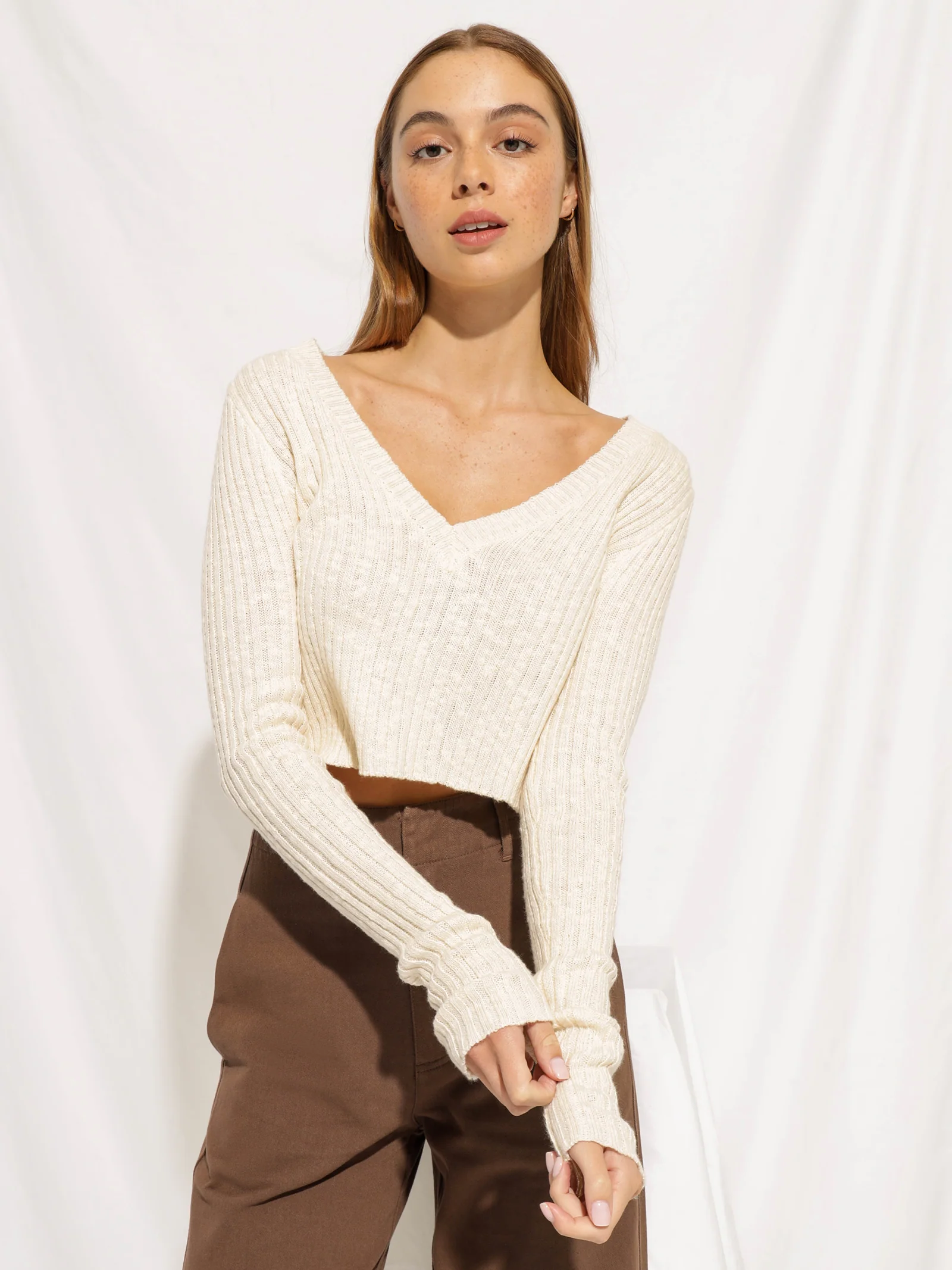 Jamie V Neck Knit - Image 4