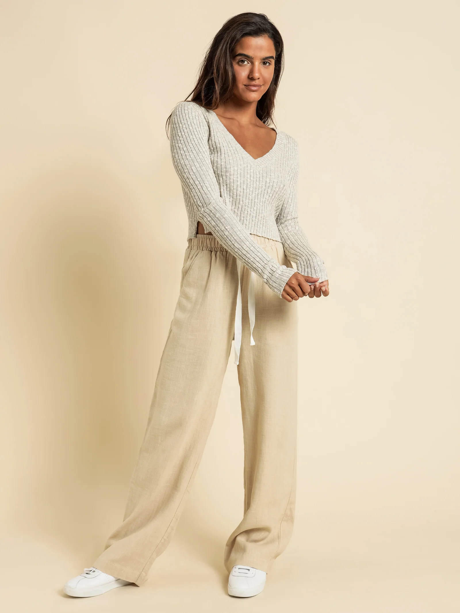 Jamie V Neck Knit - Image 4