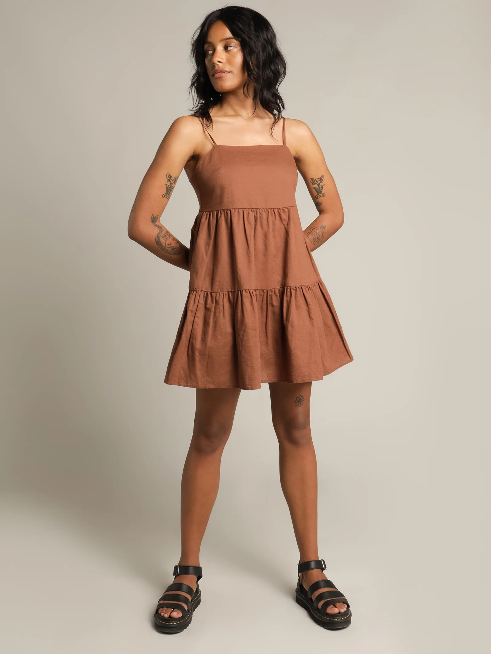 Jones Linen Mini Dress - Image 3