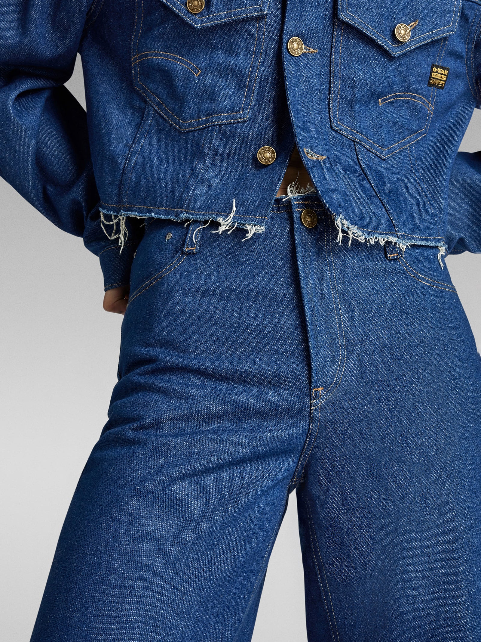 Judee Loose Cut - Image 3