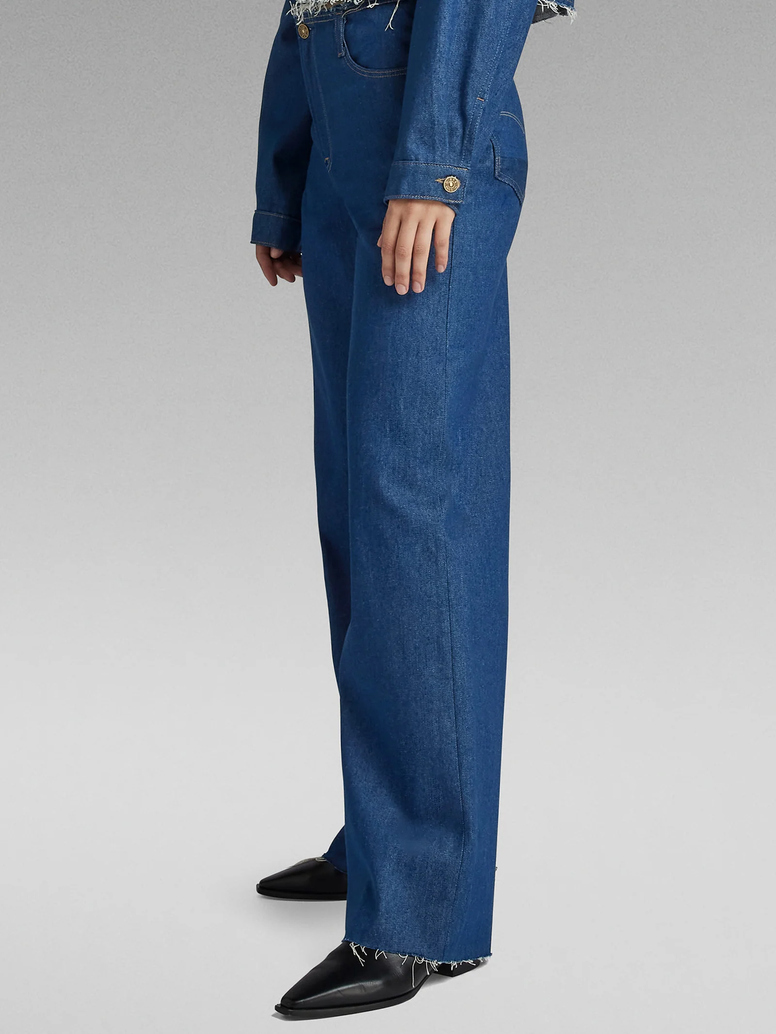 Judee Loose Cut - Image 4