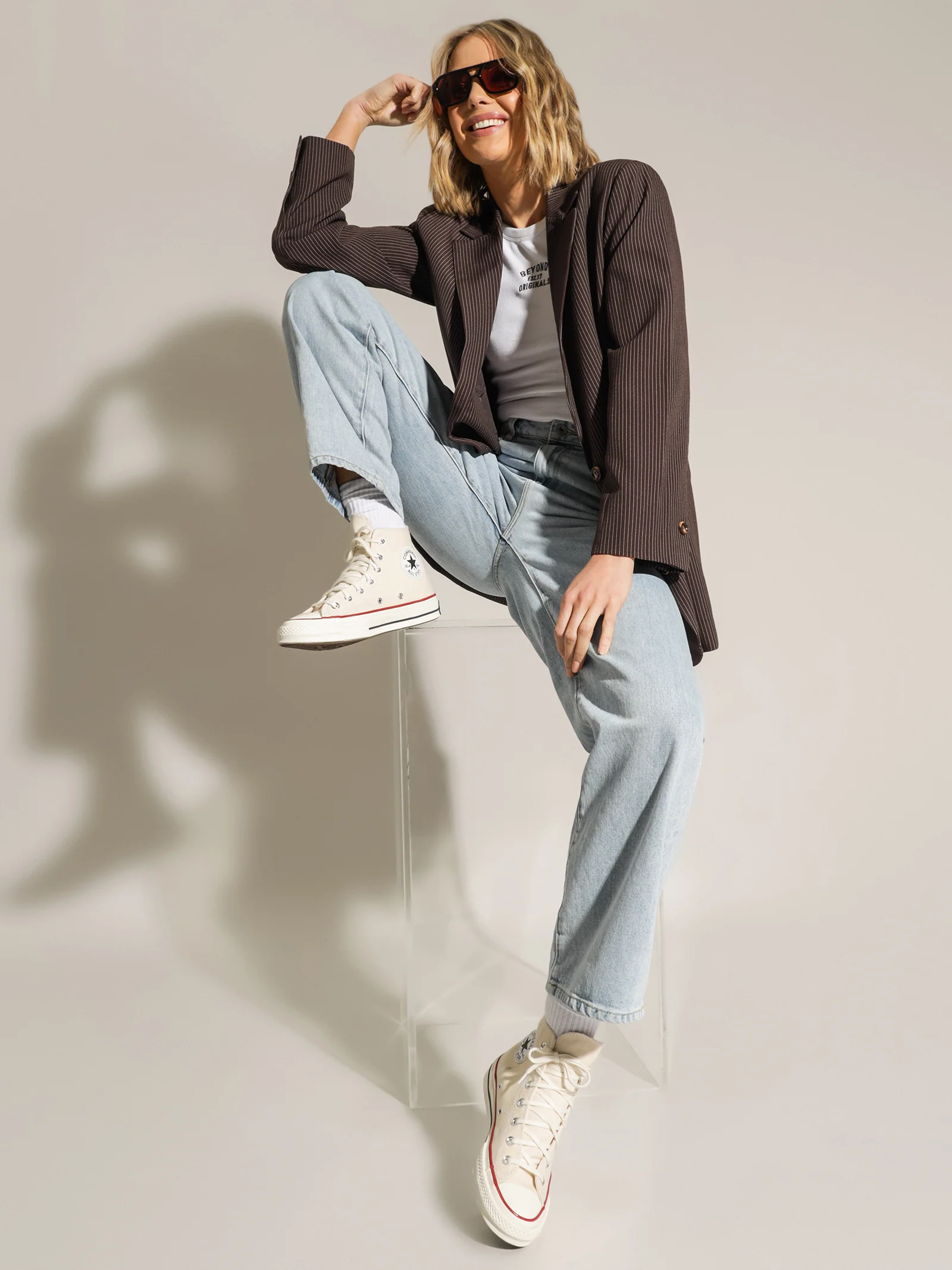 Kaia Baggy Jeans - Image 5