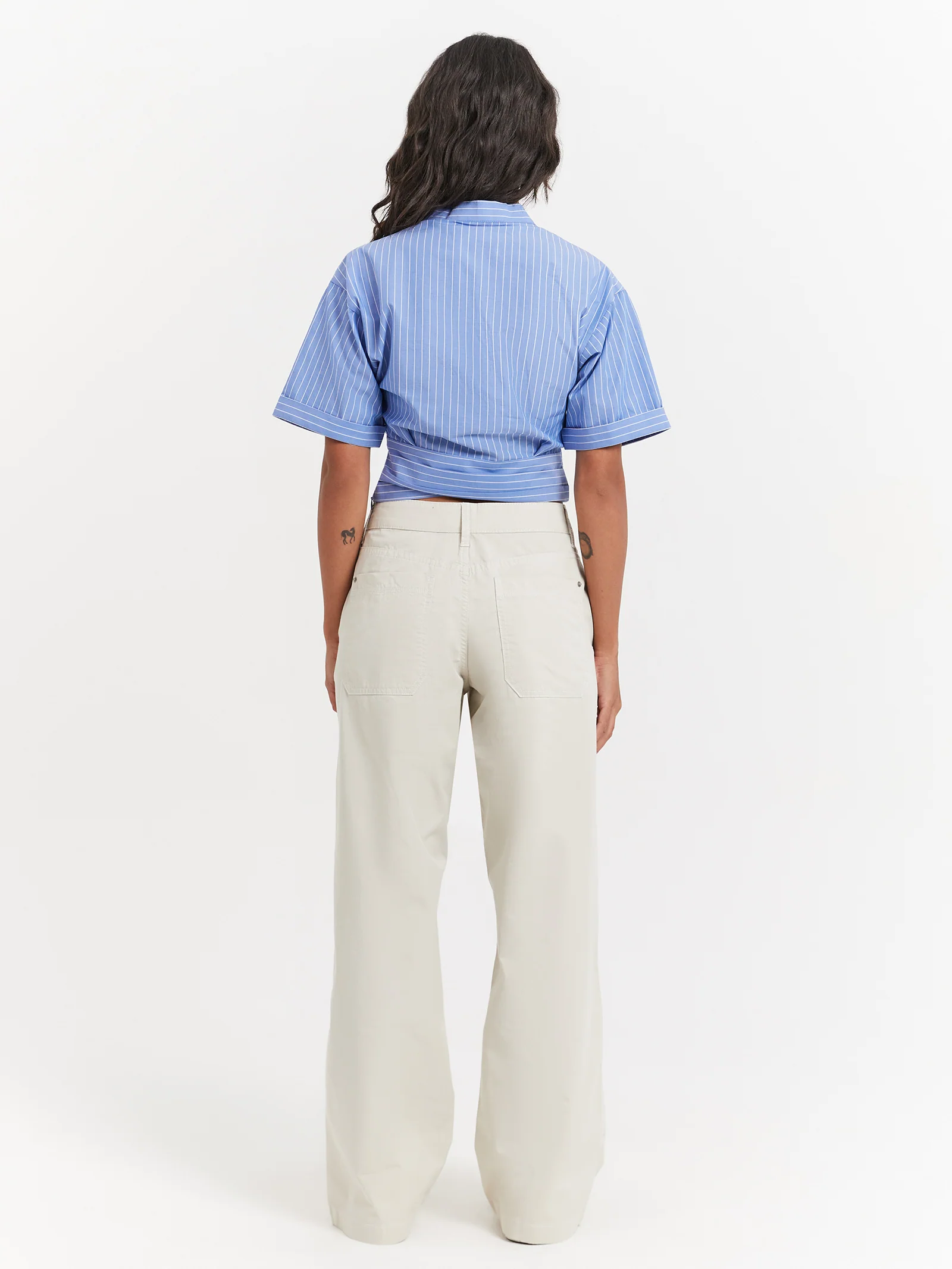 Kelsie Twist Shirt - Image 5