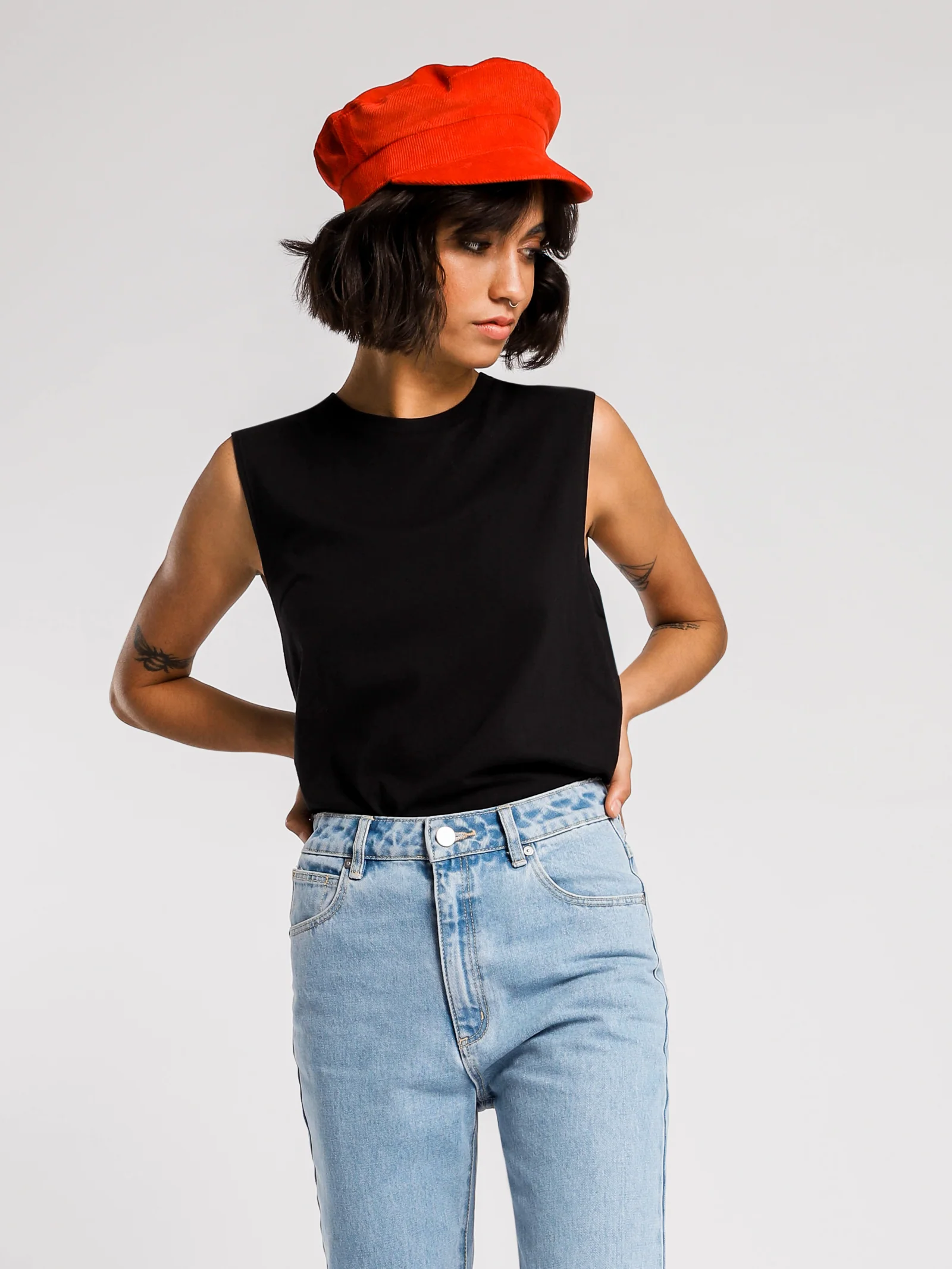 Kiera Basic Muscle Tank - Image 2