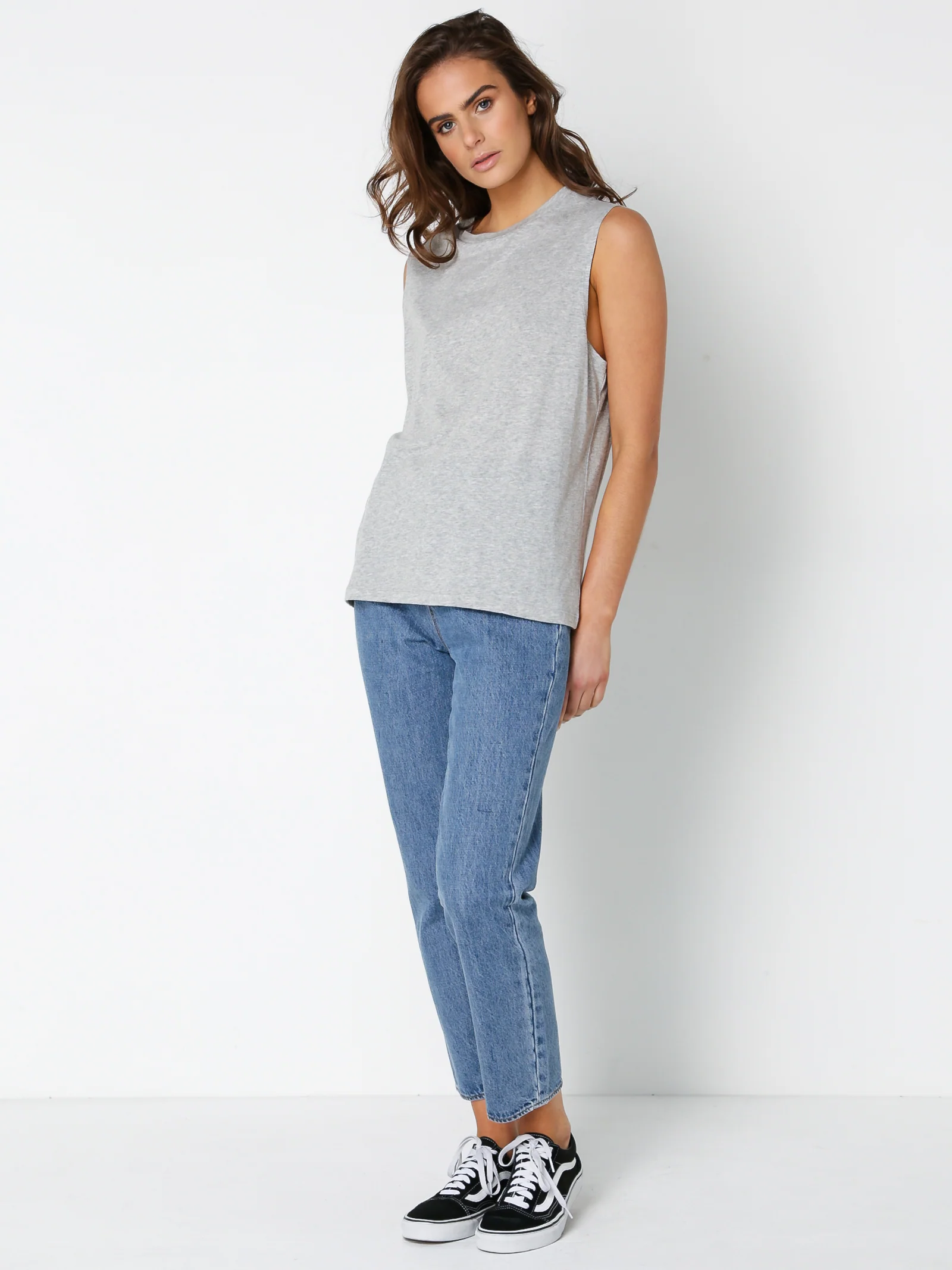 Kiera Basic Muscle Tank - Image 2