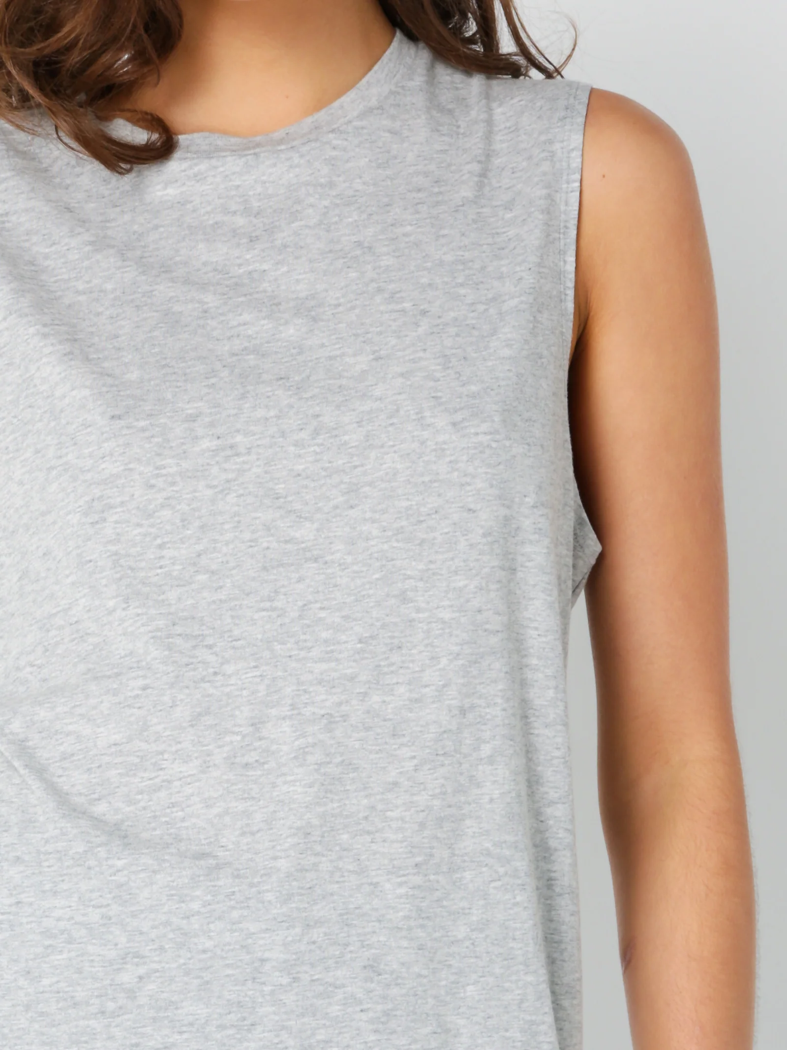 Kiera Basic Muscle Tank - Image 4