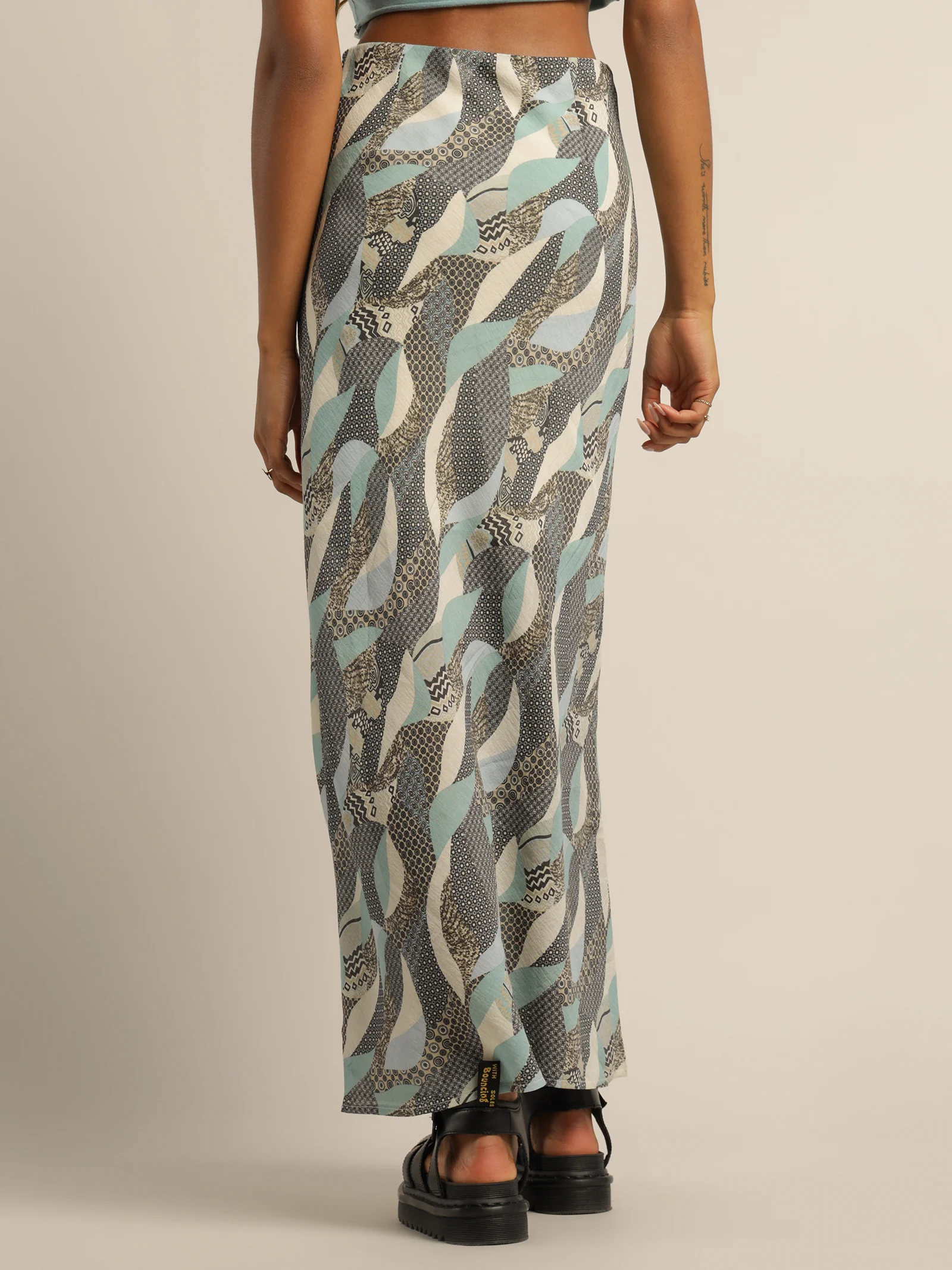 Kiri Skirt - Image 6
