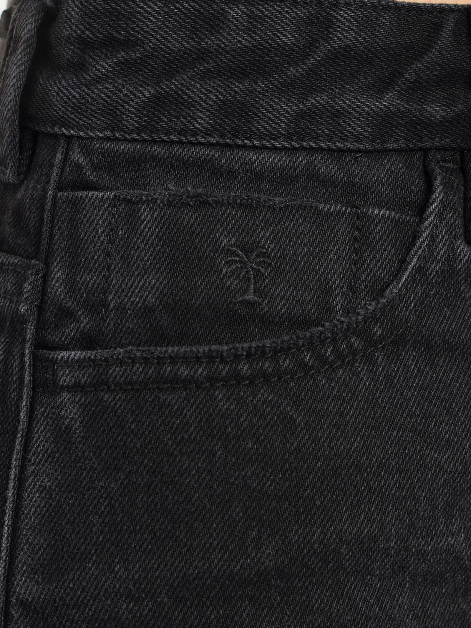 Koko Shorts - Image 8