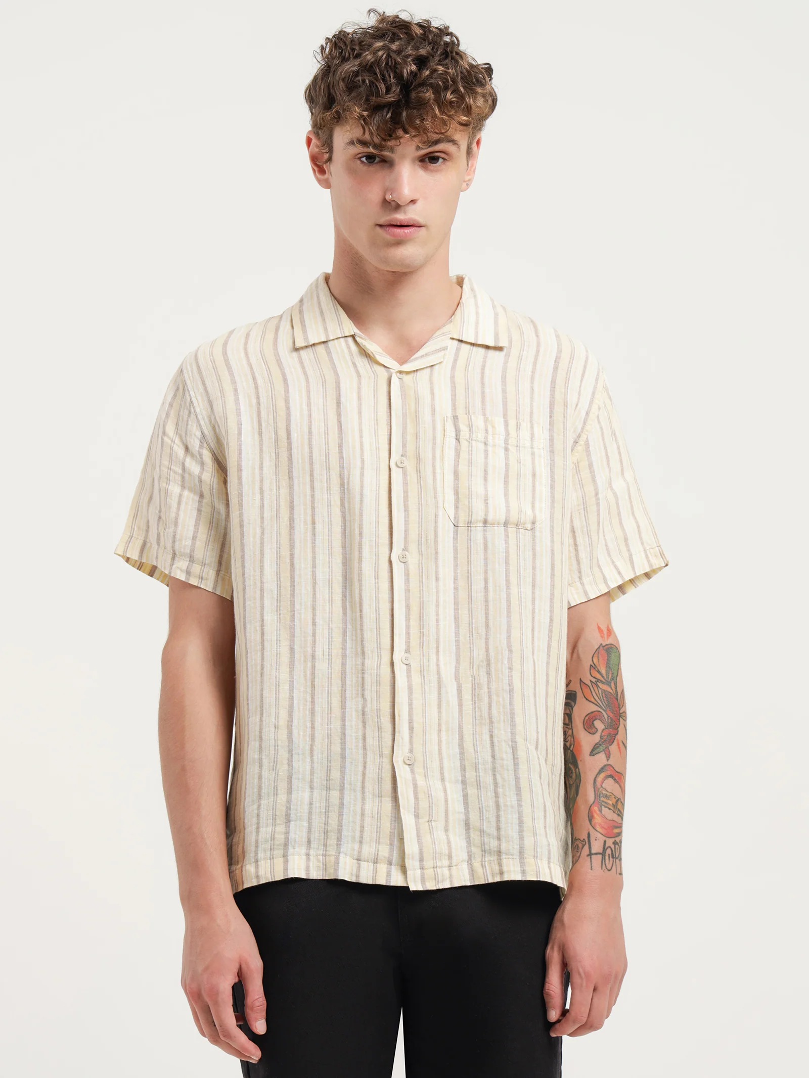 Kole Linen Shirt inn Ochre Stripe - Image 2