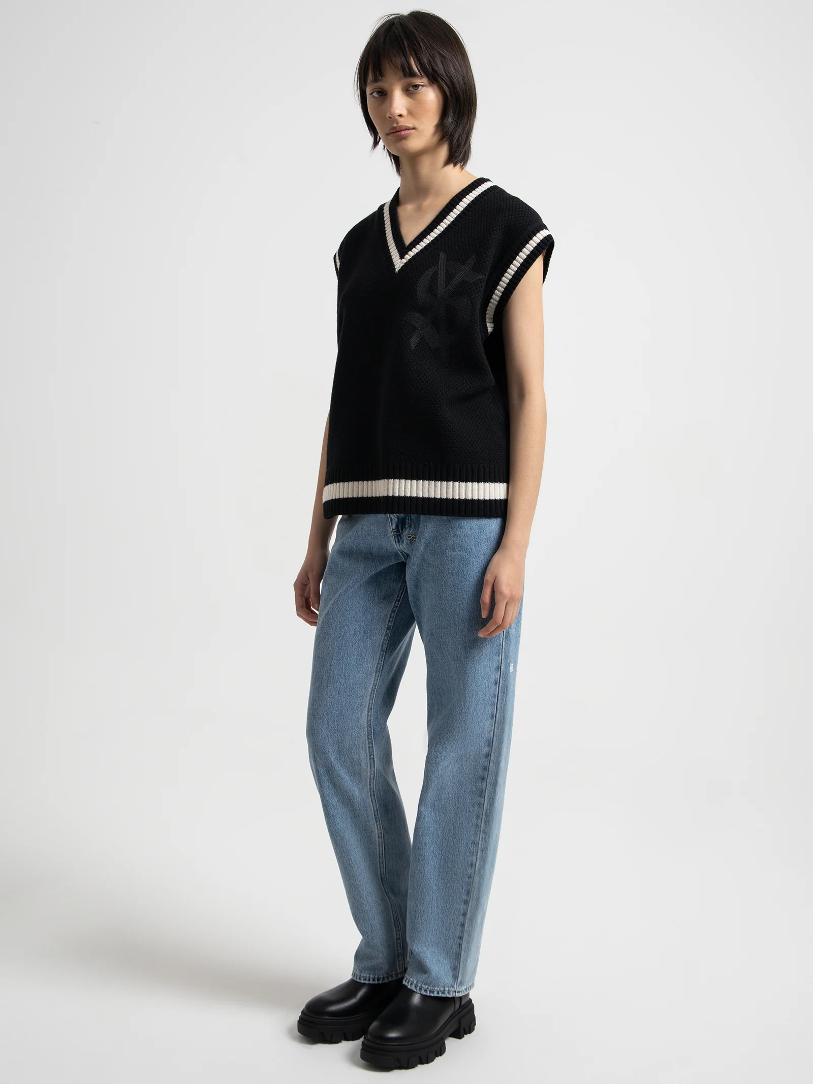 Kommunity Vest - Image 4