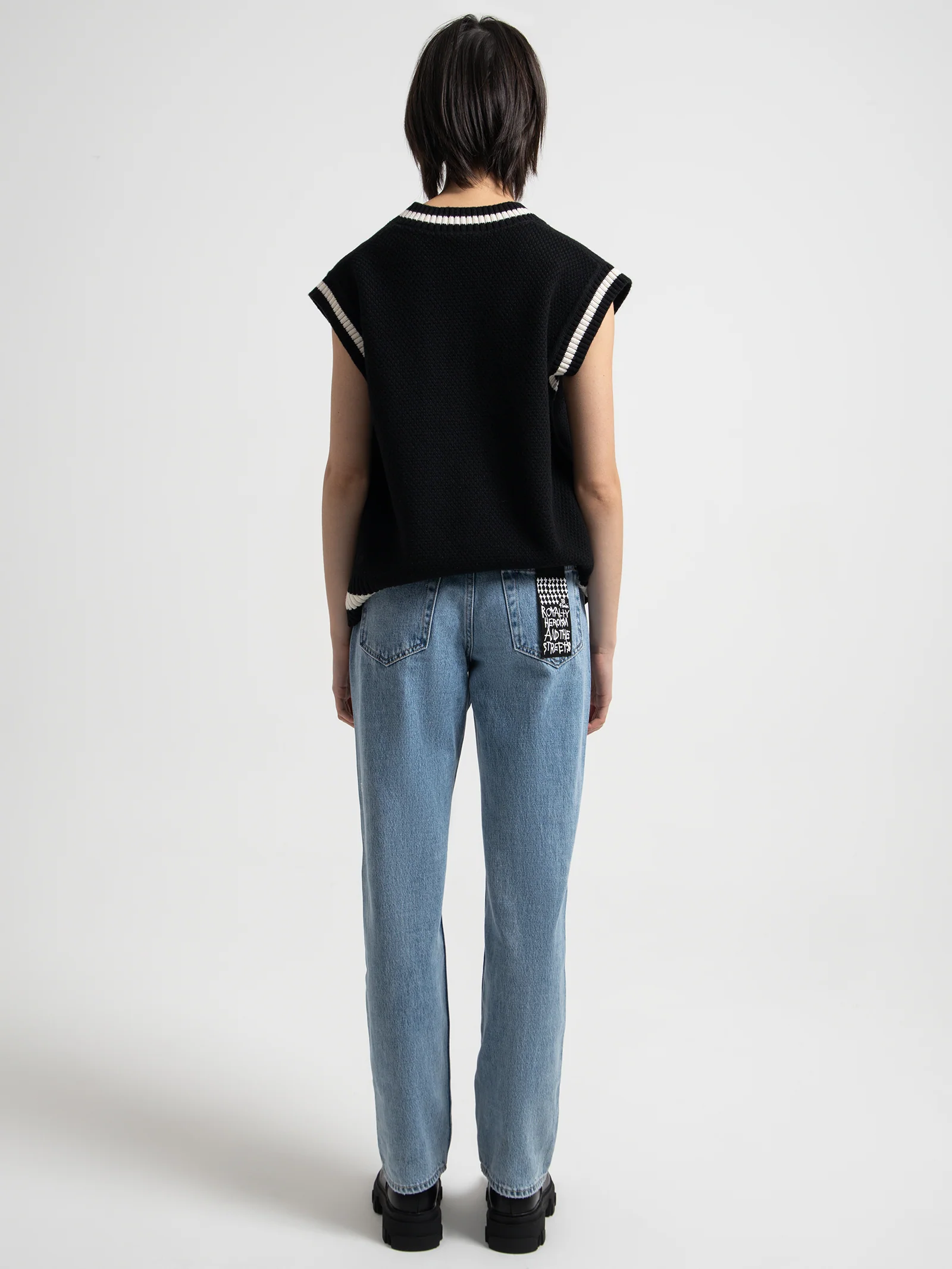 Kommunity Vest - Image 5