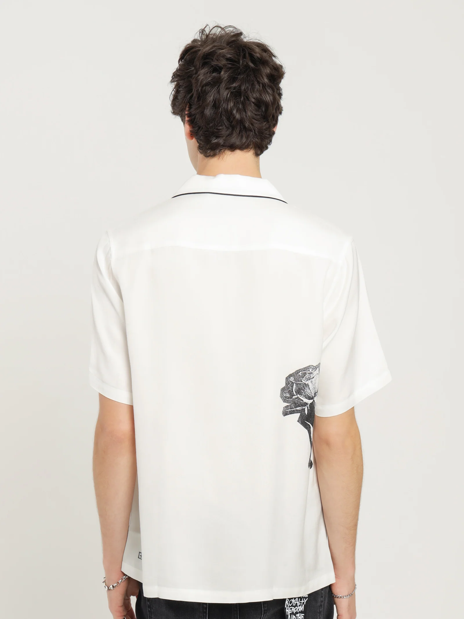 Kut Out Resort Shirt - Image 8