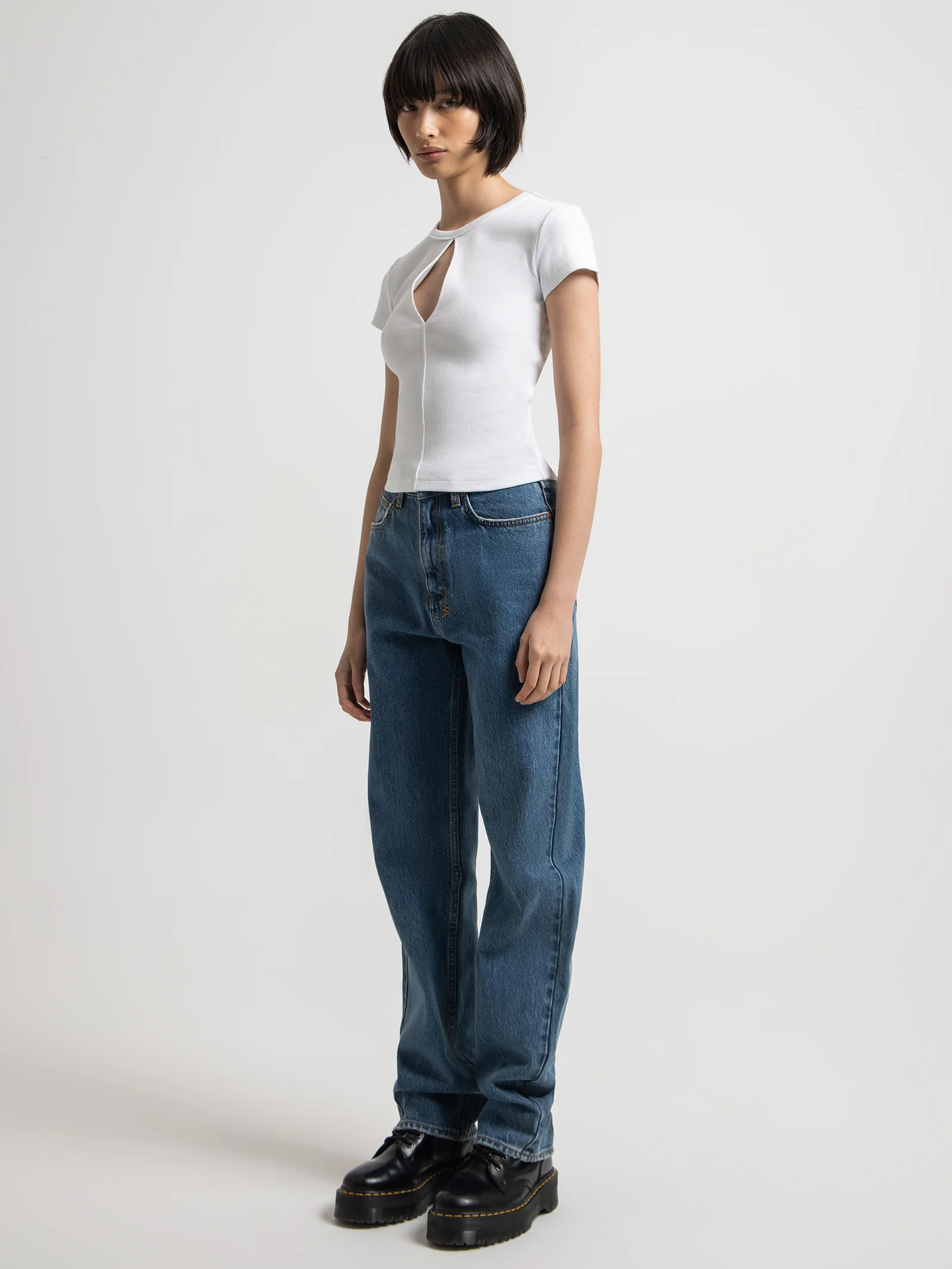 Kut Out Short Sleeve T-Shirt - Image 4