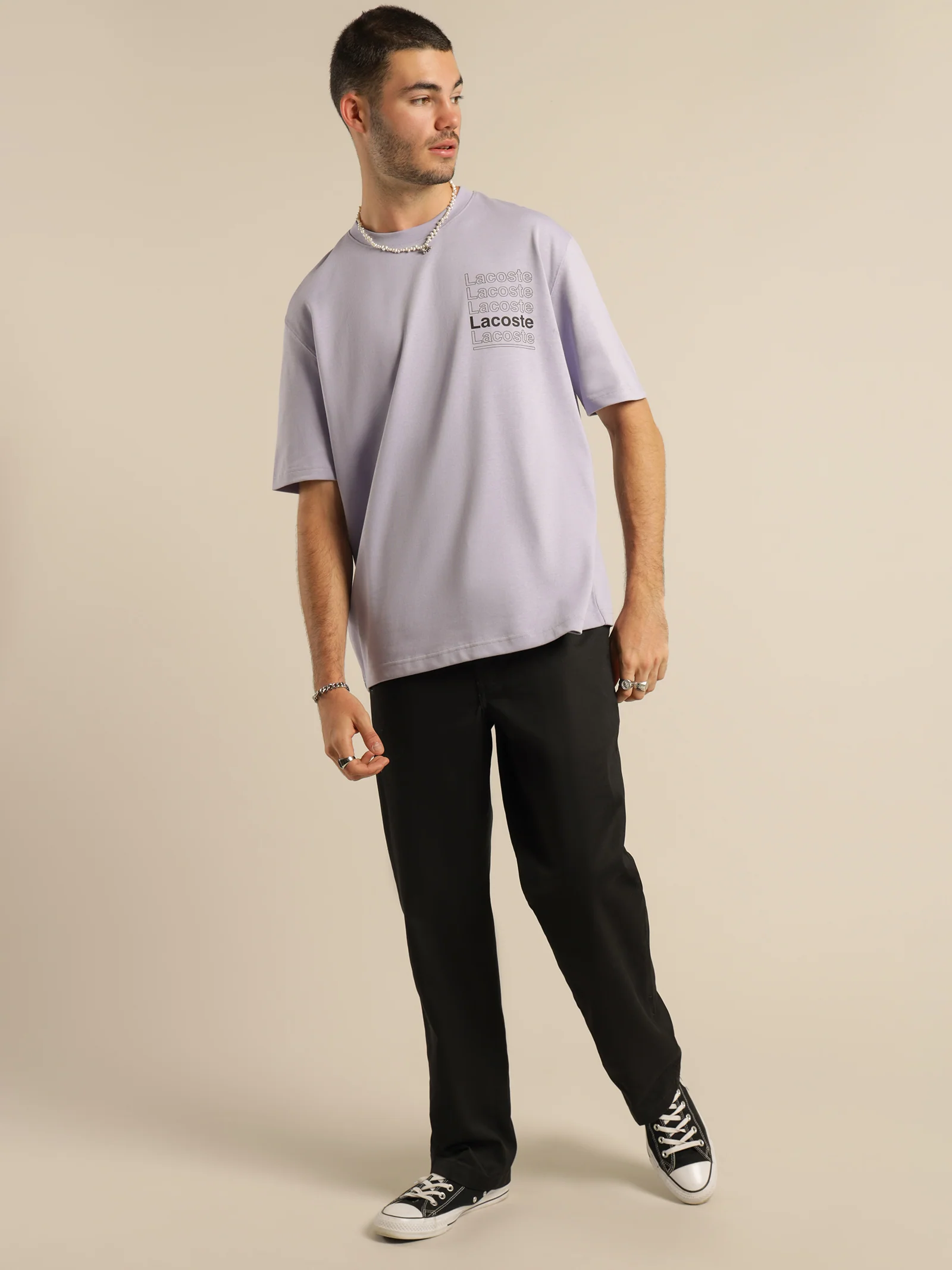 L!ve Wording T-Shirt - Image 4