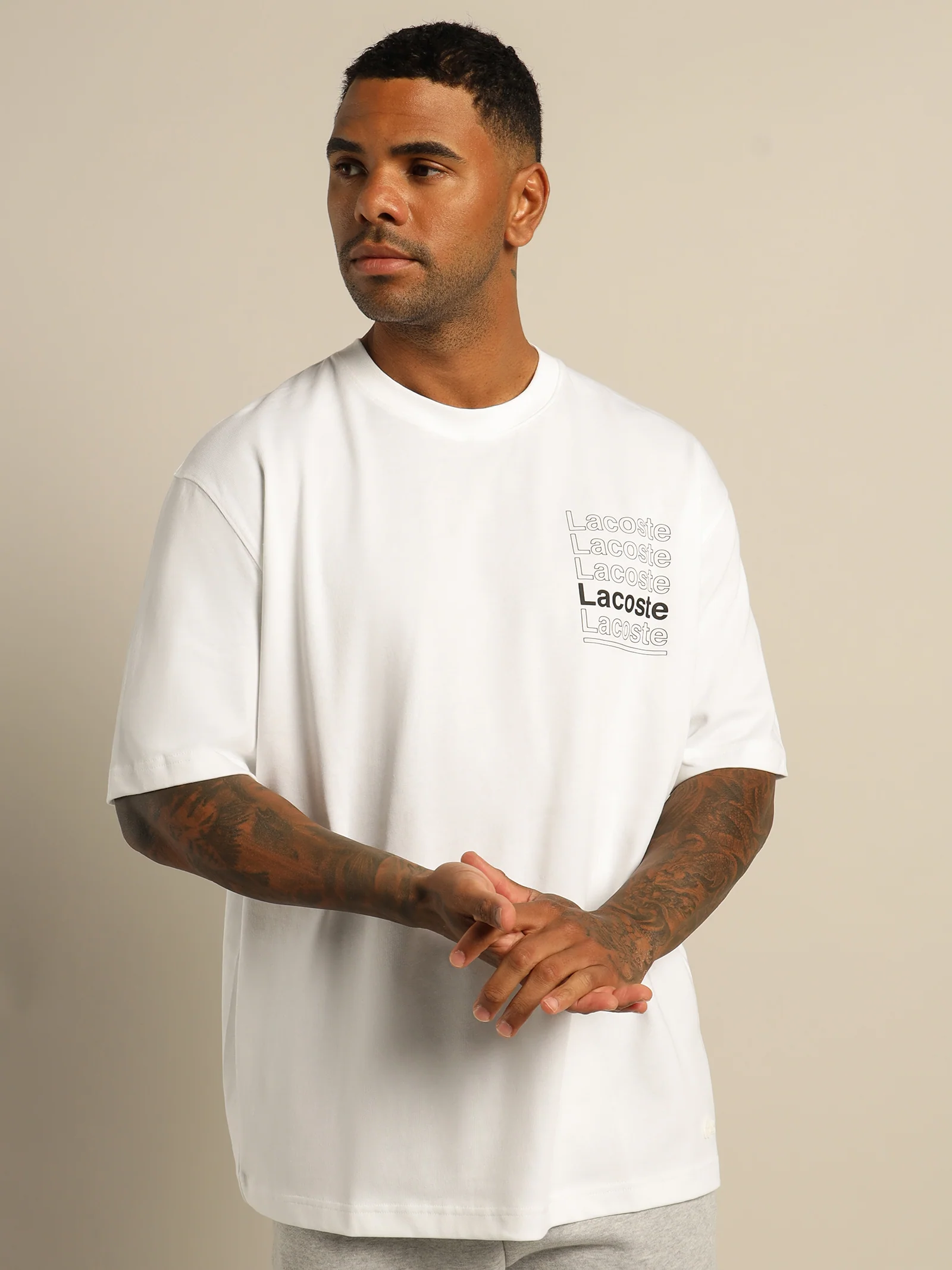 L!ve Wording T-Shirt - Image 3