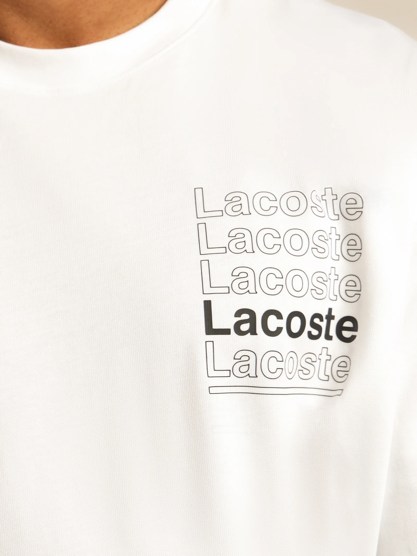 L!ve Wording T-Shirt - Image 5