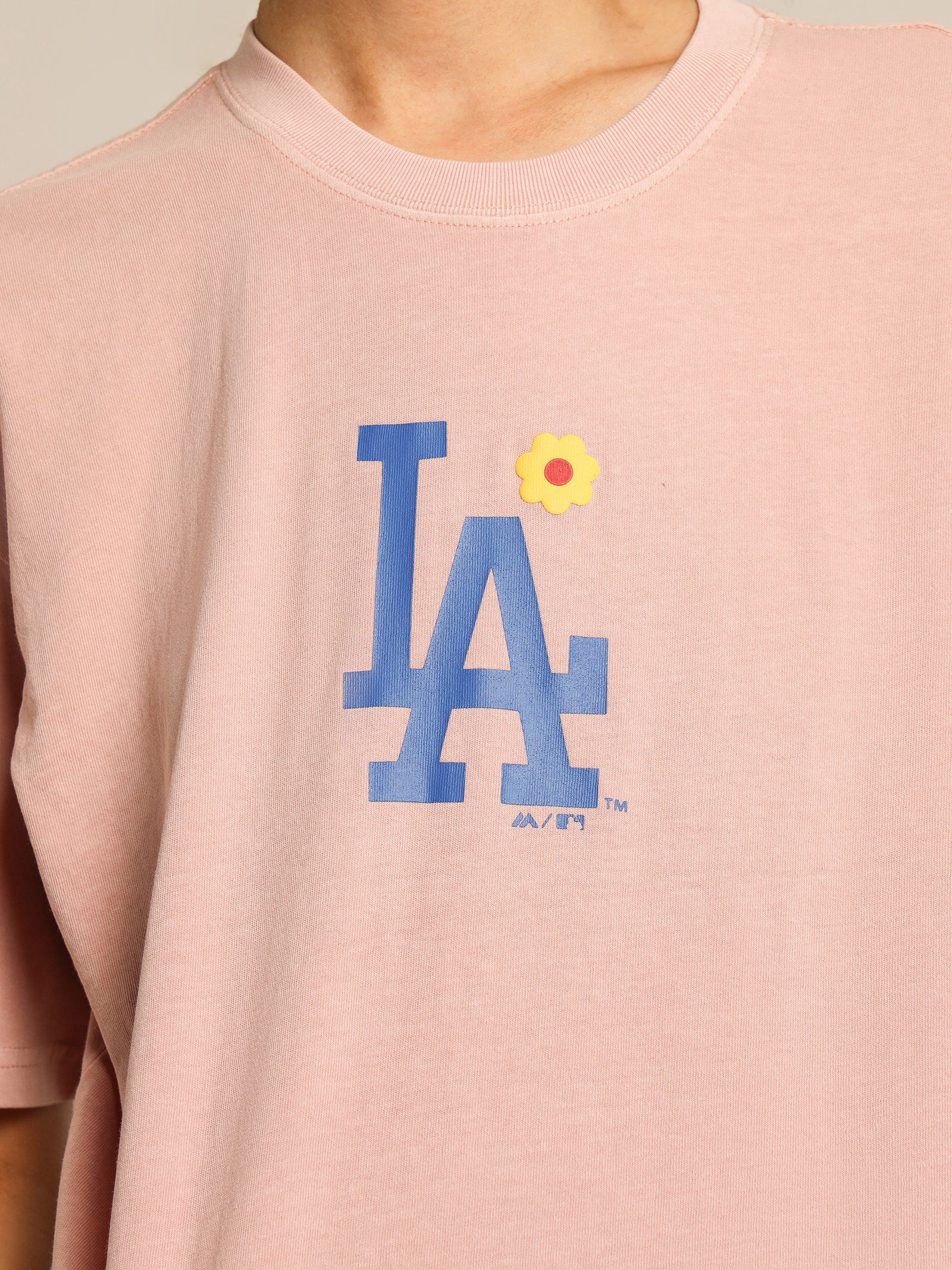 LA Dodgers Bespoke Logo T-Shirt - Image 5