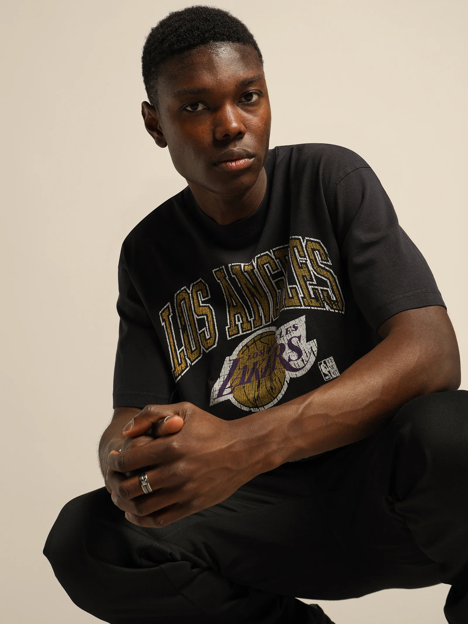 LA Lakers Vintage T-Shirt - Image 2