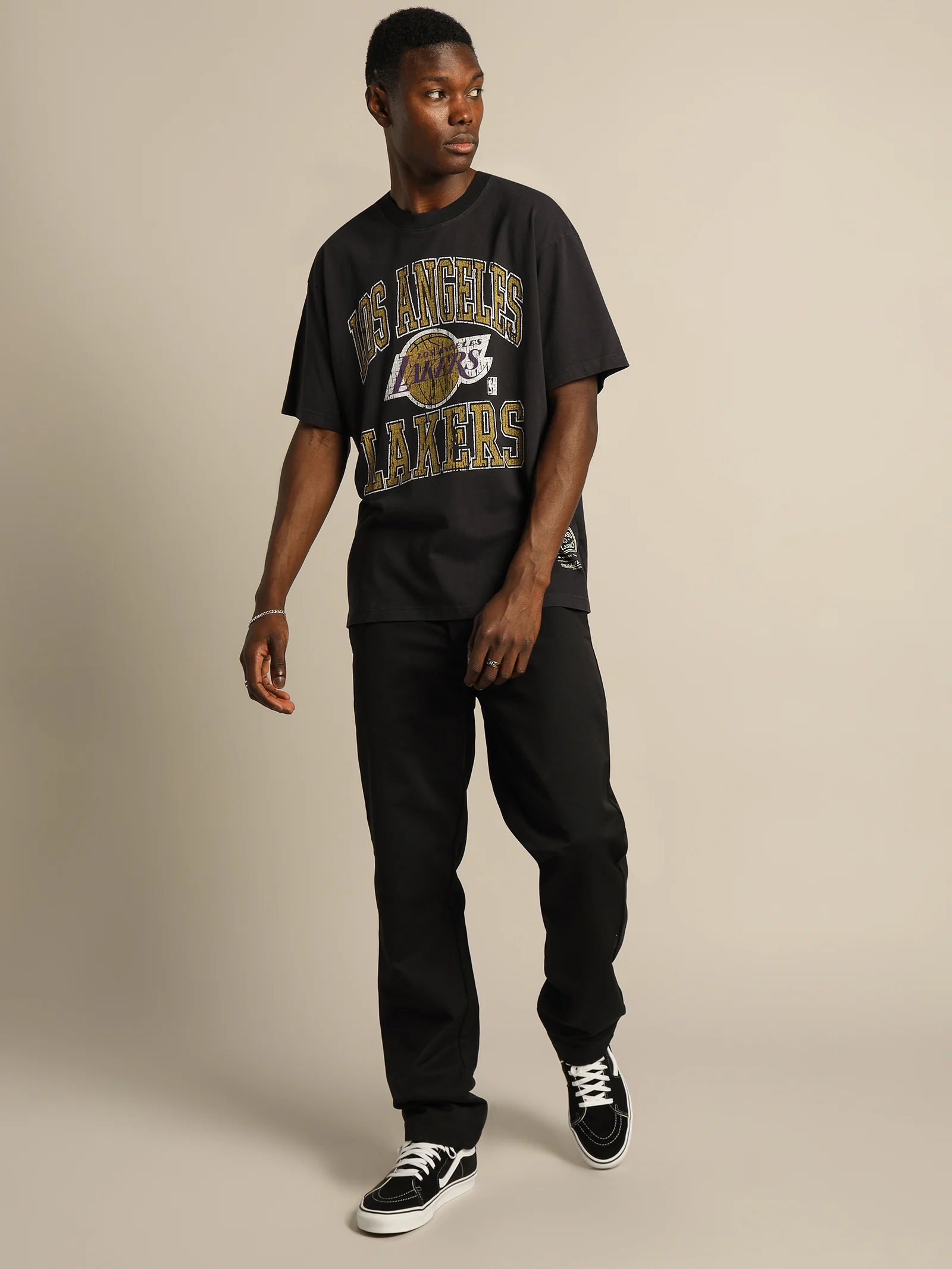 LA Lakers Vintage T-Shirt - Image 4