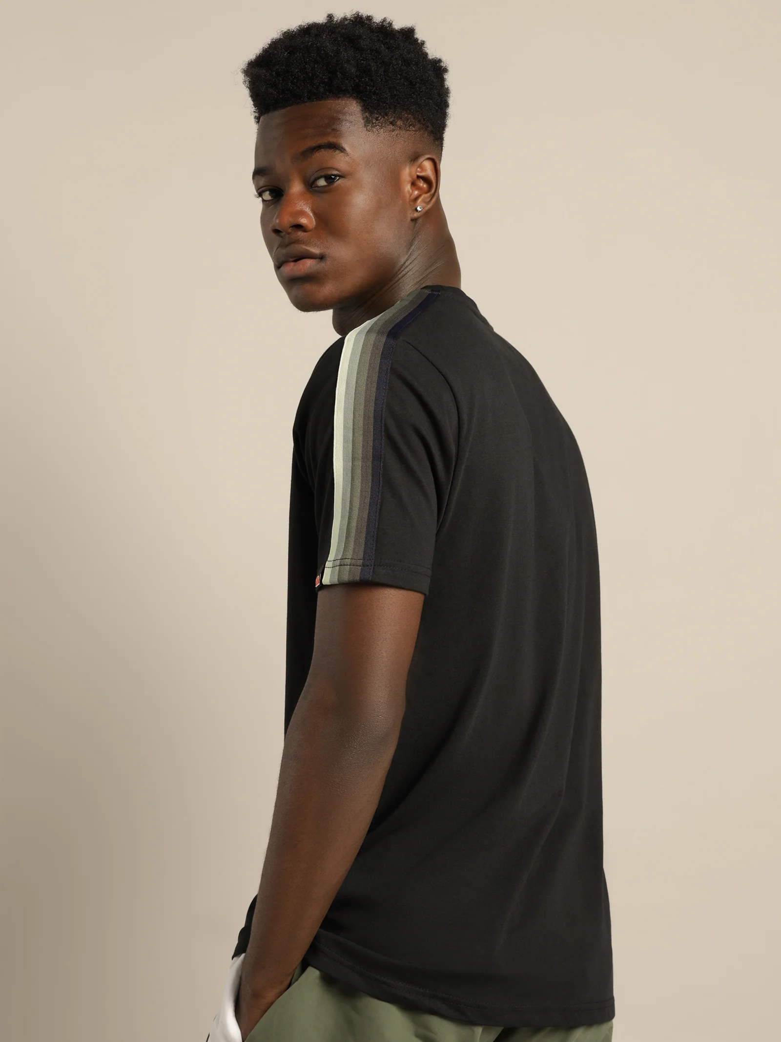 La Versa T-Shirt - Image 2
