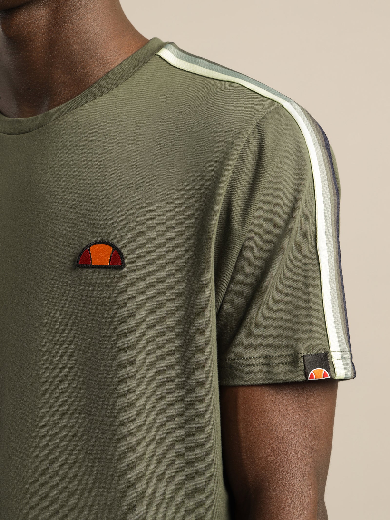 La Versa T-Shirt - Image 5