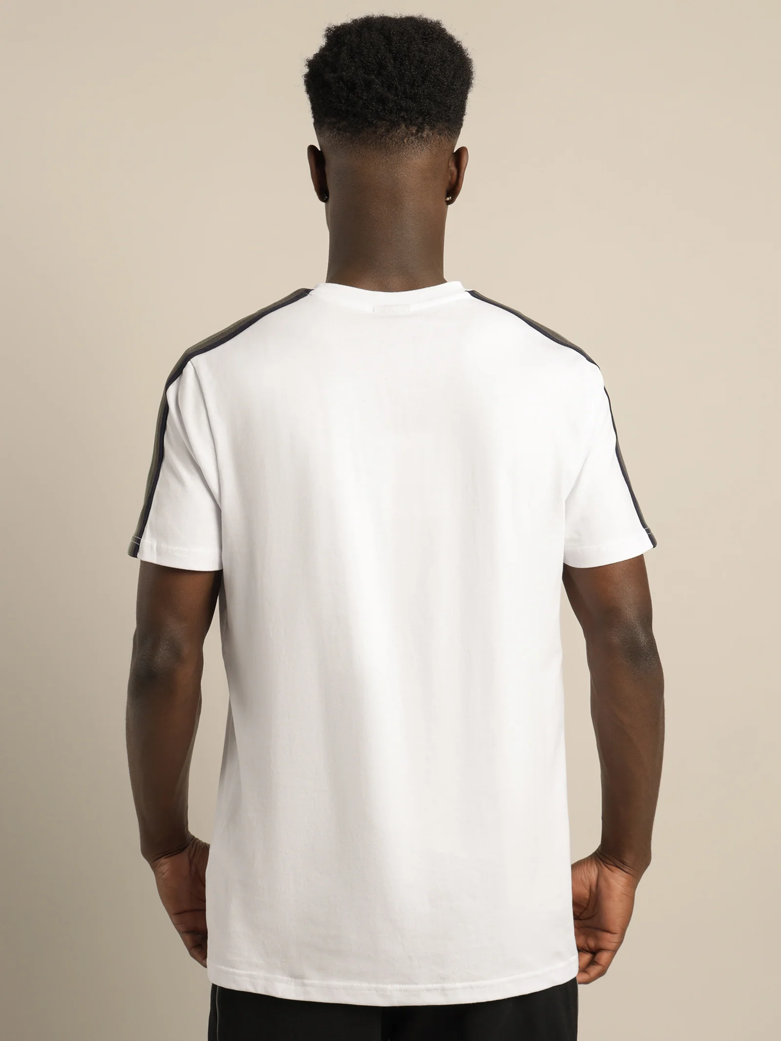 La Versa T-Shirt - Image 6