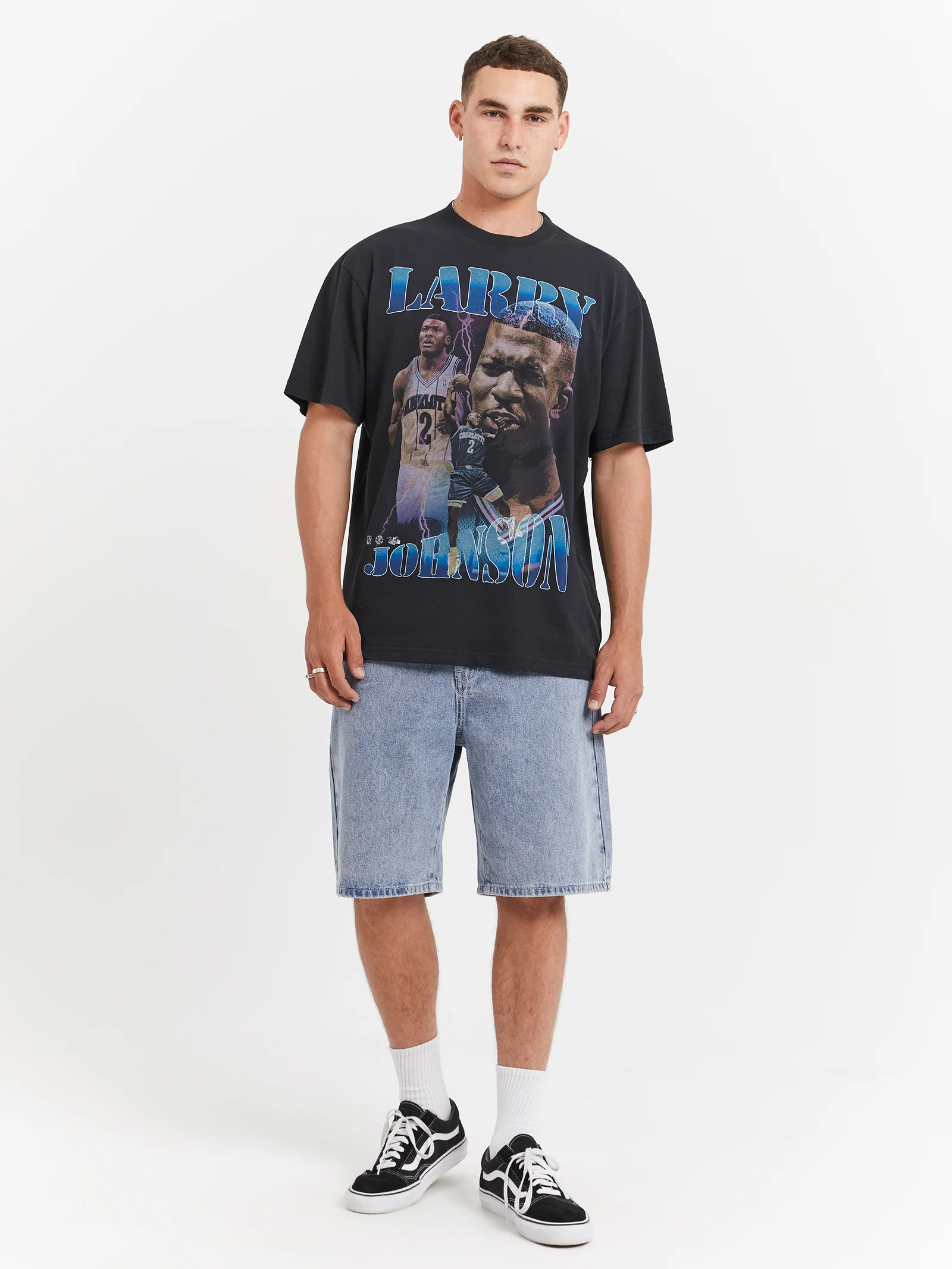 Larry Johnson Charlotte Hornets Player & Stats T-Shirt - Image 2