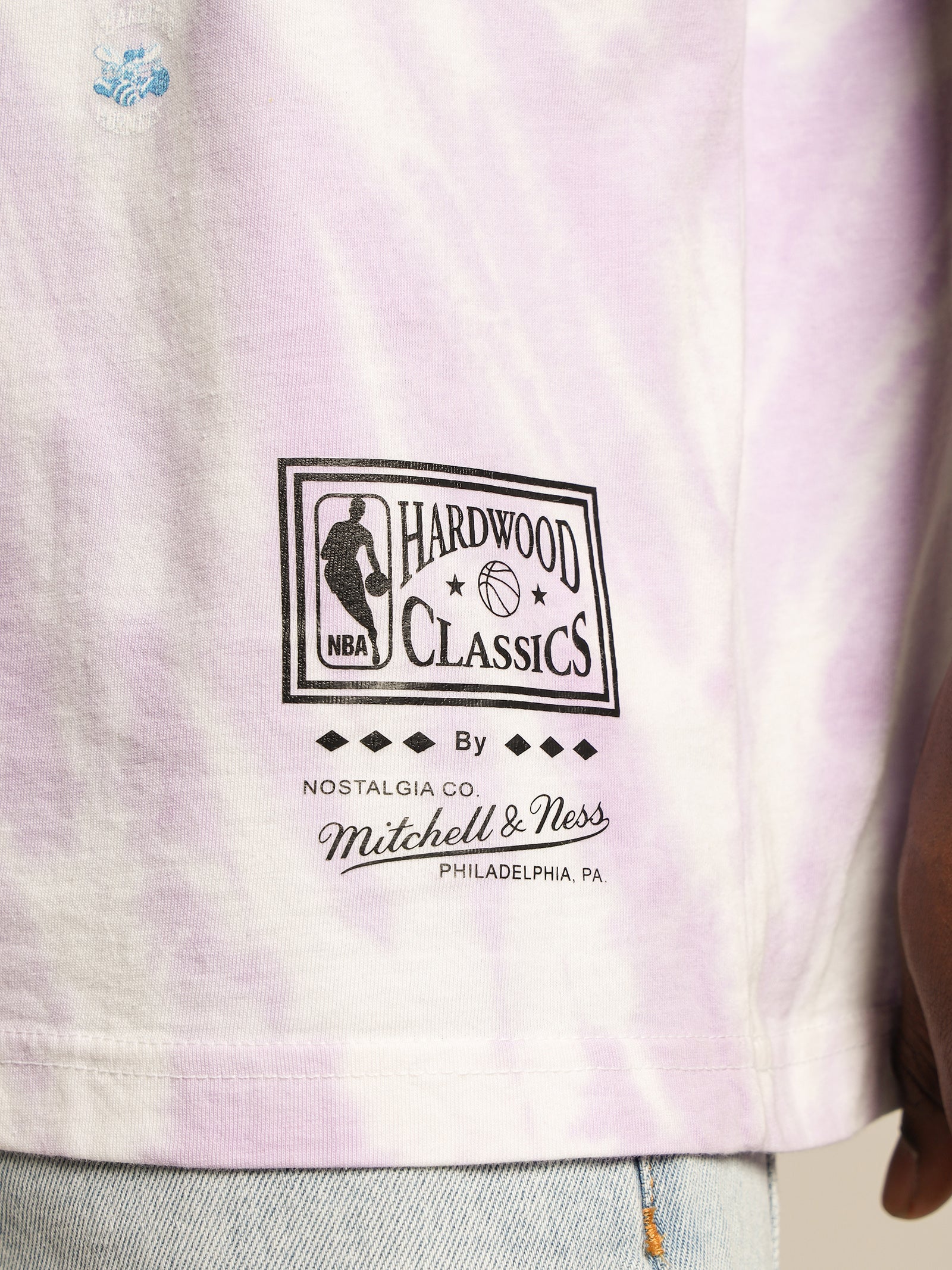 Larry Johnson T-Shirt - Image 7