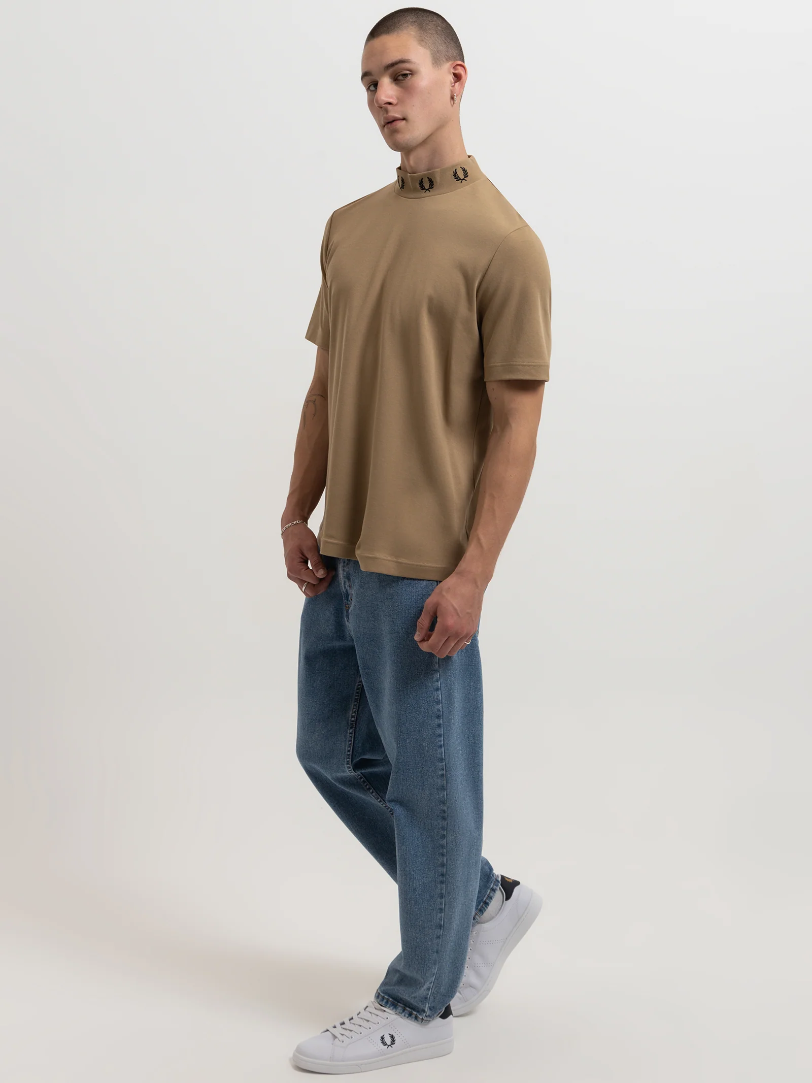 Laurel Wreath High Neck T-Shirt - Image 4