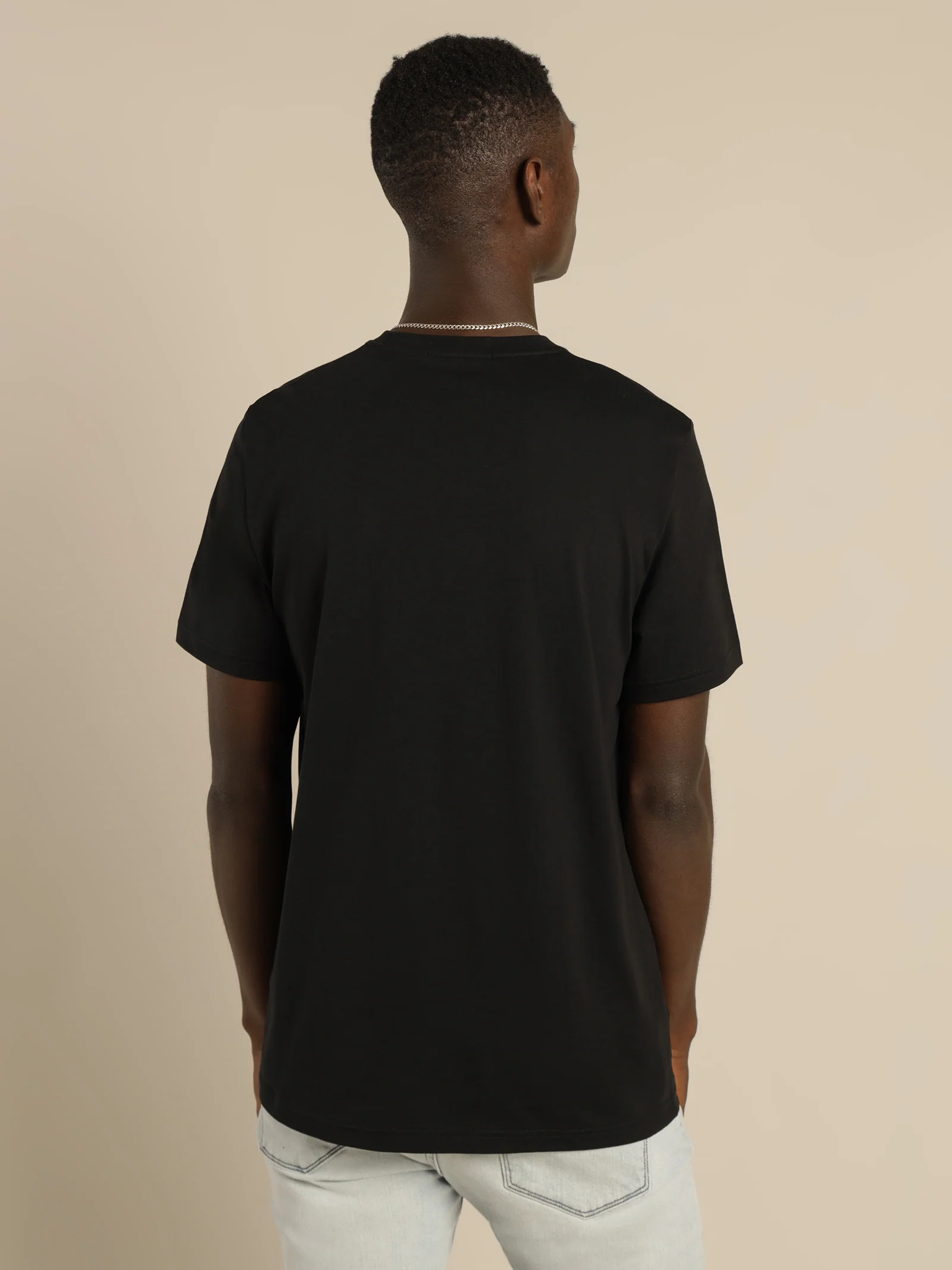 Laurel Wreath T-Shirt - Image 4