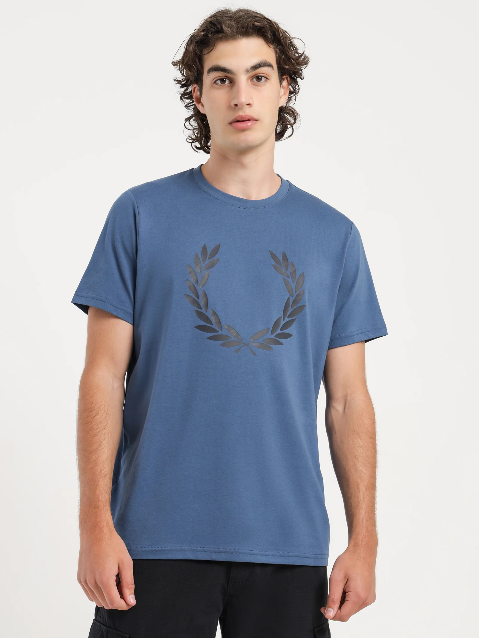 Laurel Wreath T-Shirt - Image 4