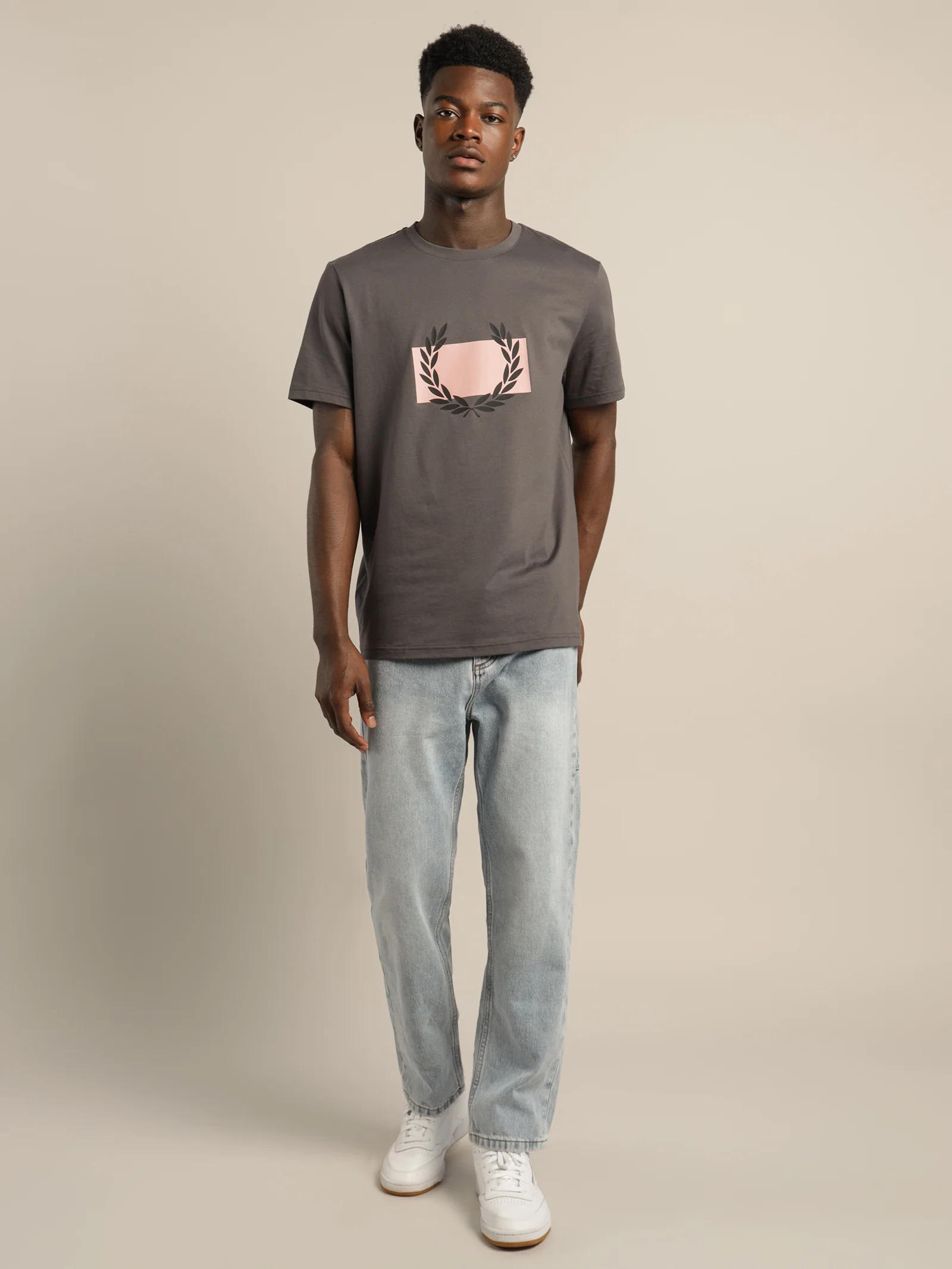 Laurel Wreath T-Shirt - Image 2