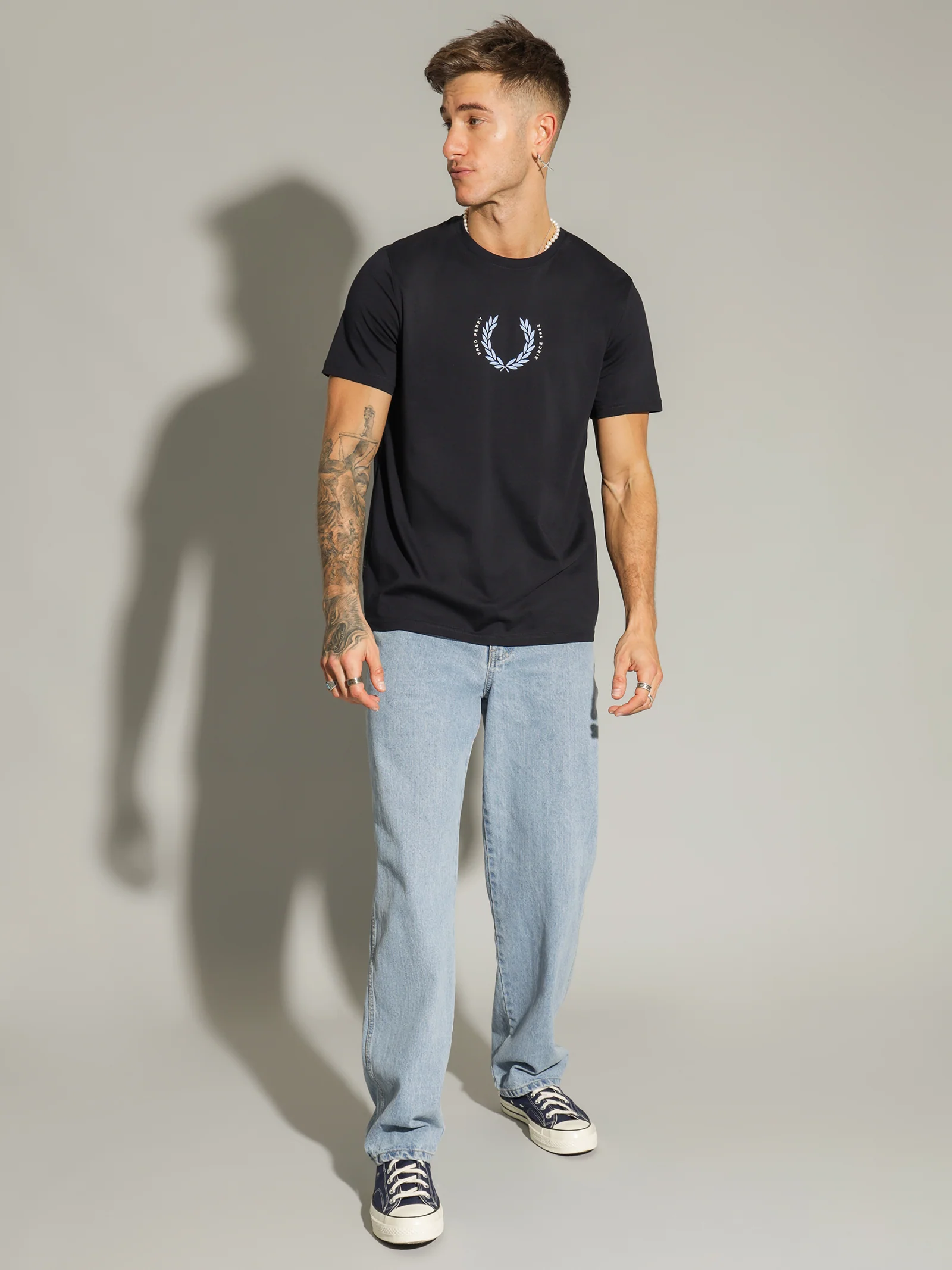 Laurel Wreath T-Shirt - Image 4