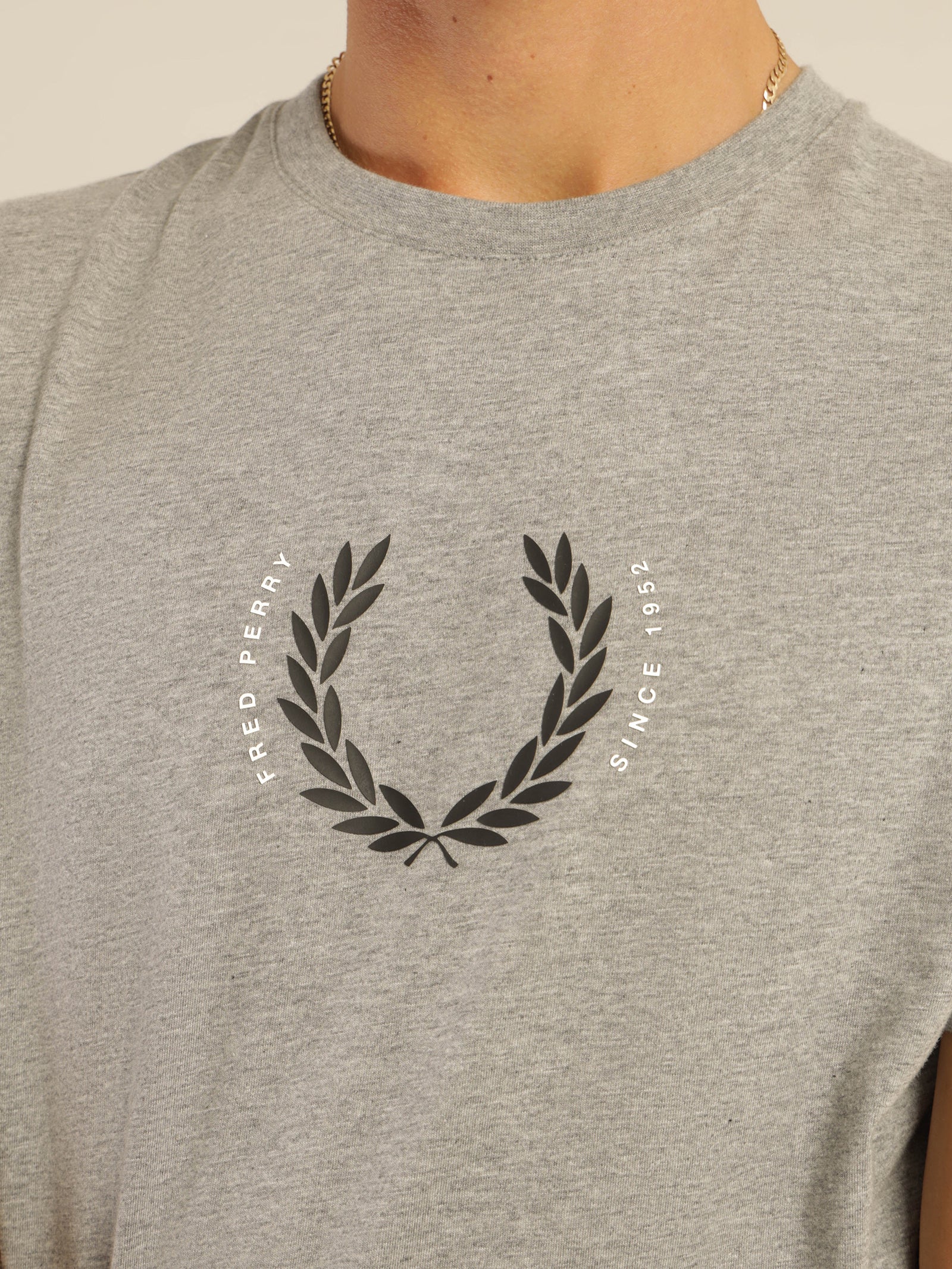 Laurel Wreath T-Shirt - Image 5