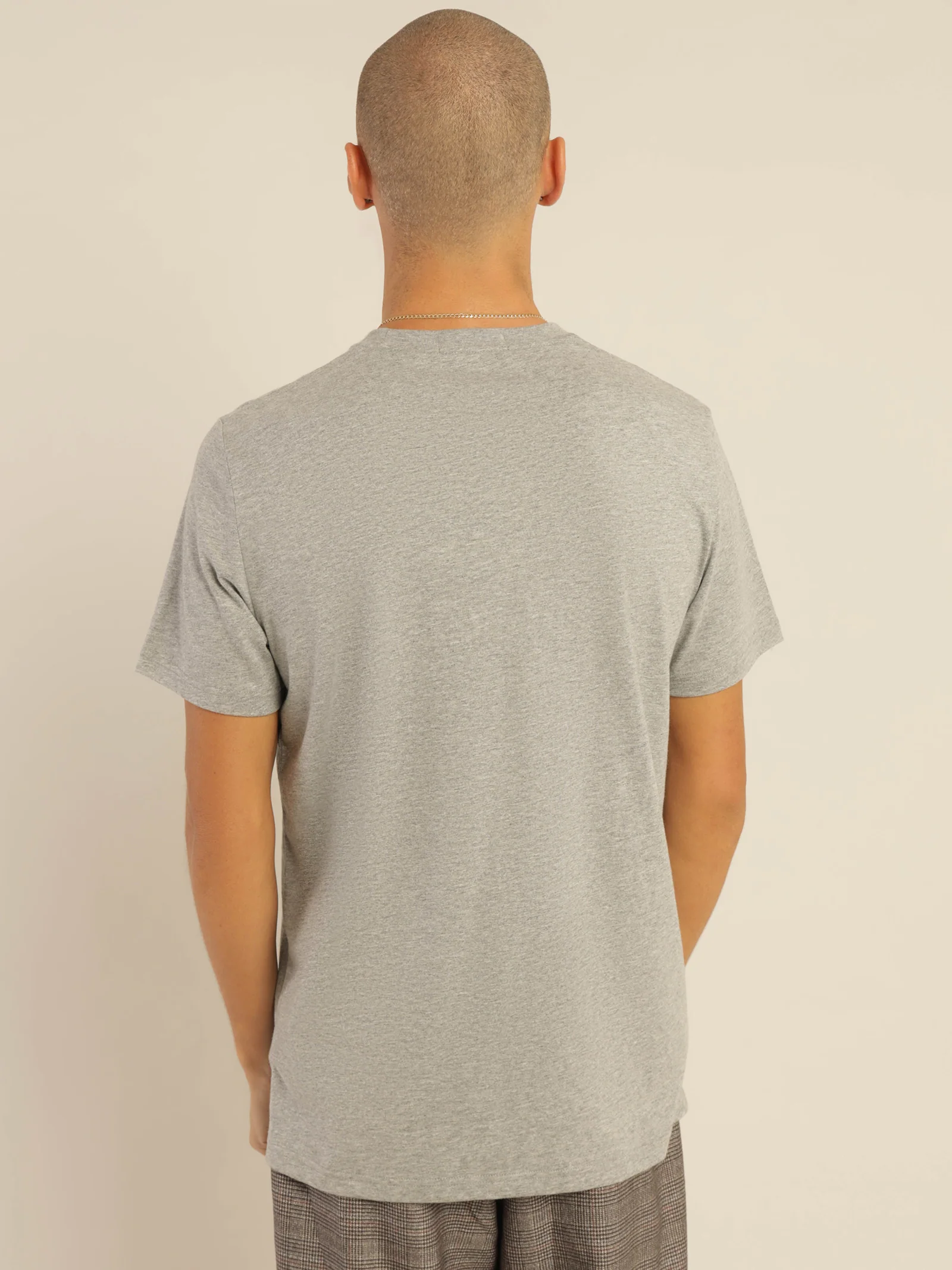 Laurel Wreath T-Shirt - Image 6