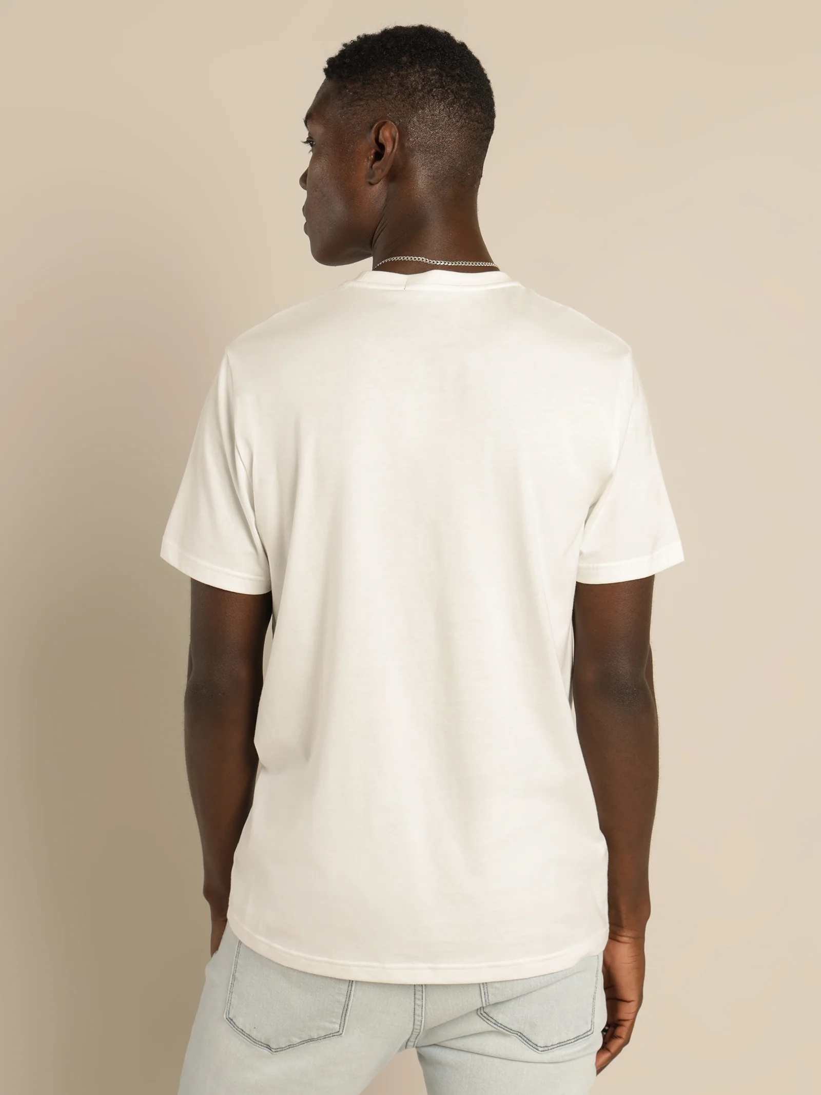 Laurel Wreath T-Shirt - Image 5