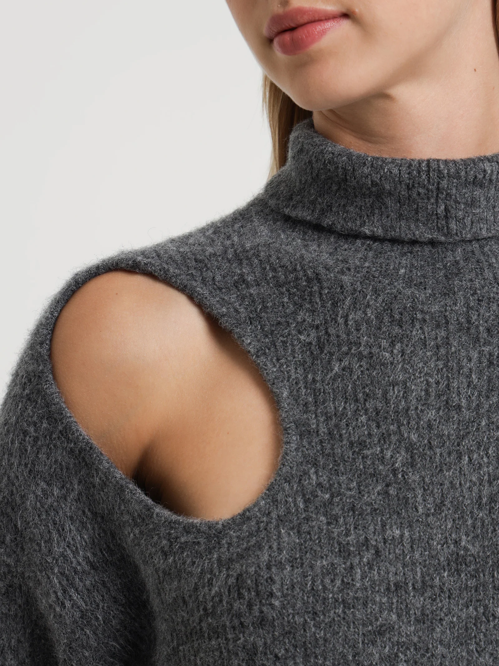 Lawry Knit Sweat - Image 3