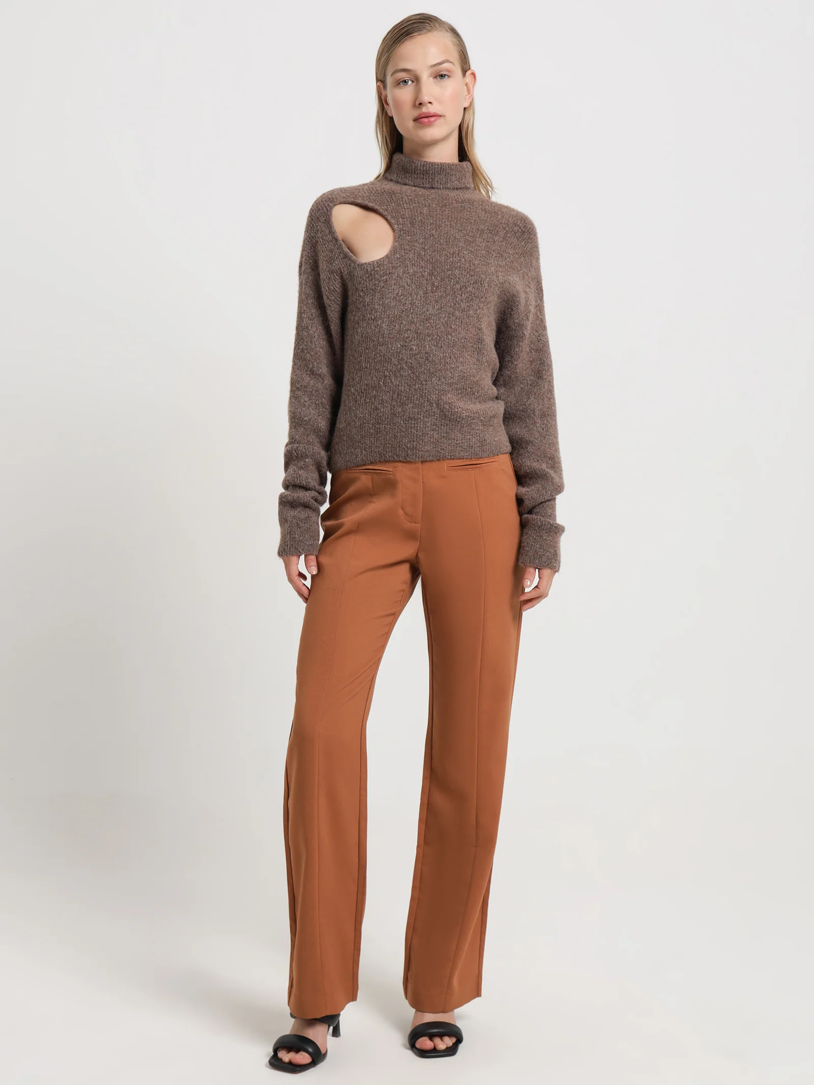 Lawry Knit Sweat - Image 2