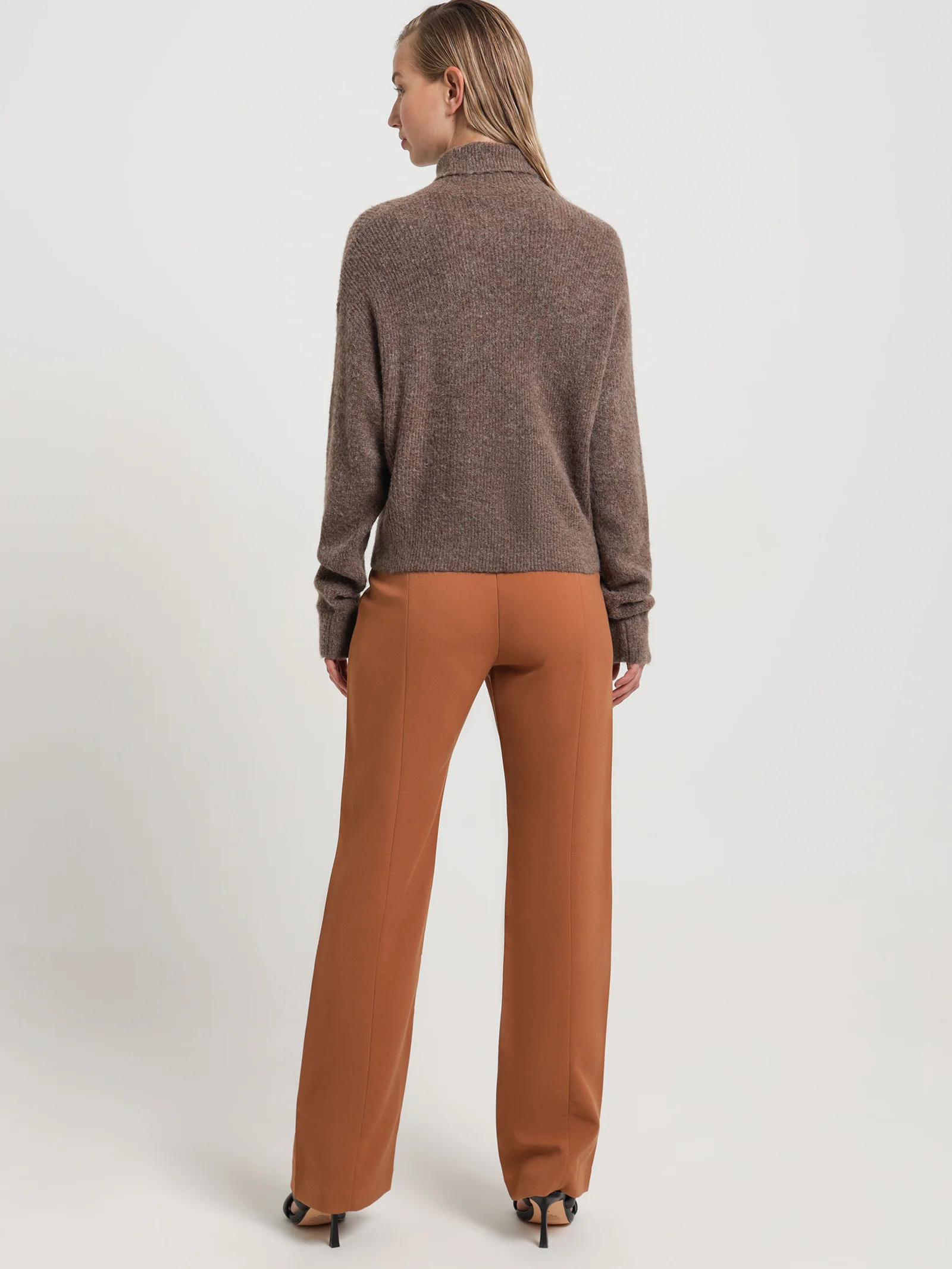 Lawry Knit Sweat - Image 6