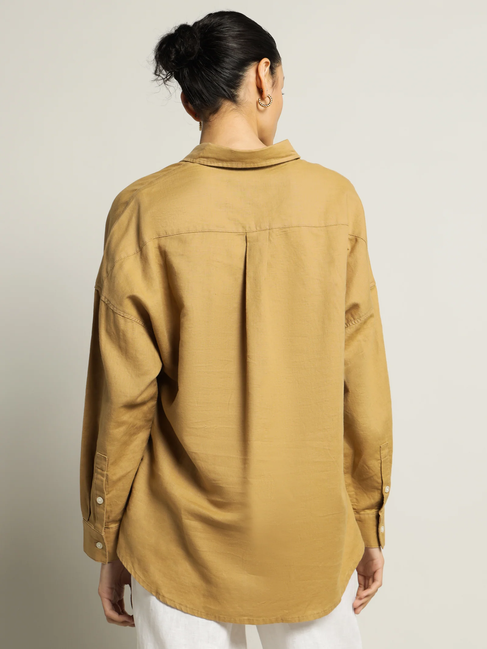 Leigh Linen Shirt - Image 6