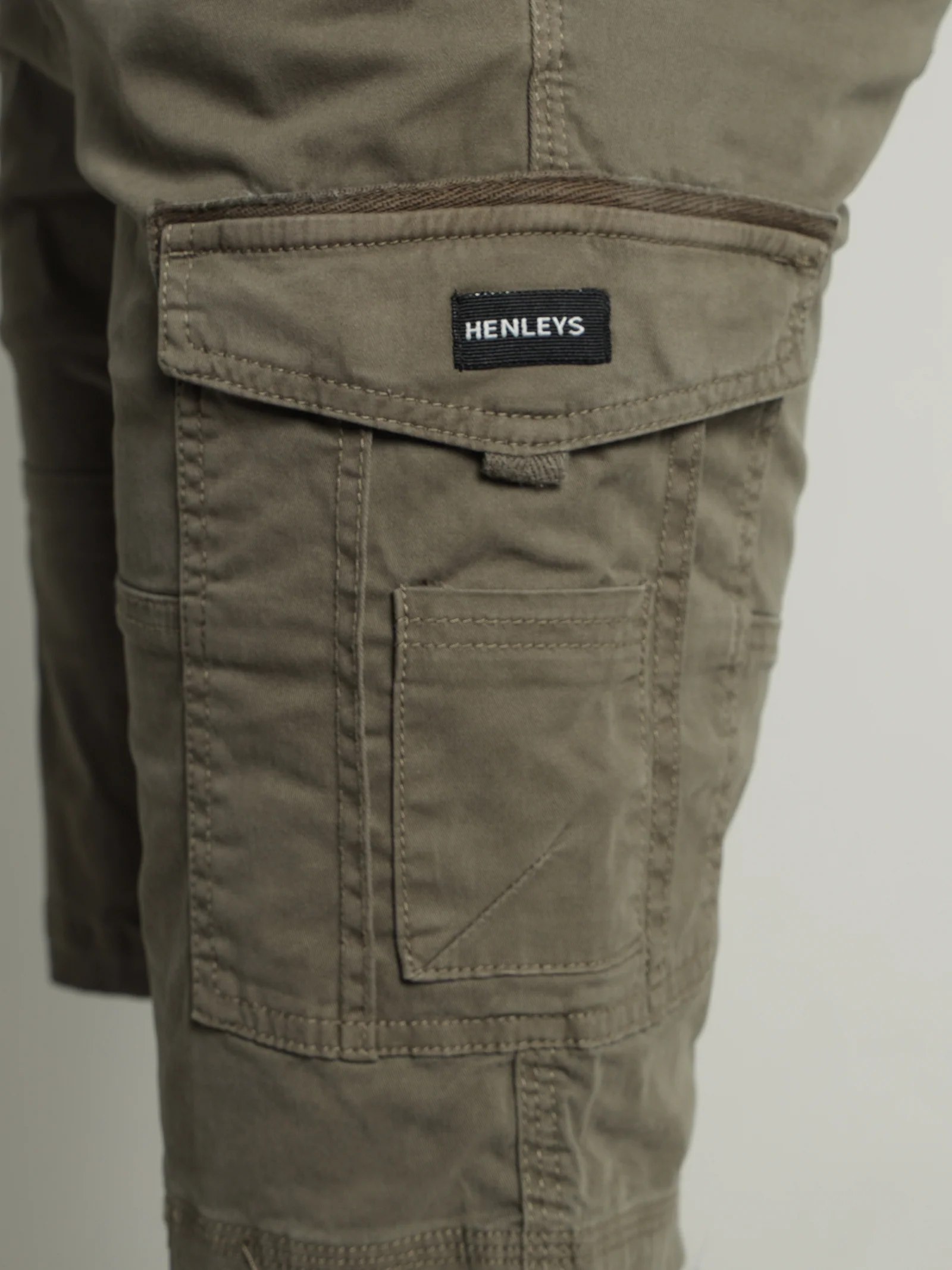 Leon Cargo Shorts - Image 5
