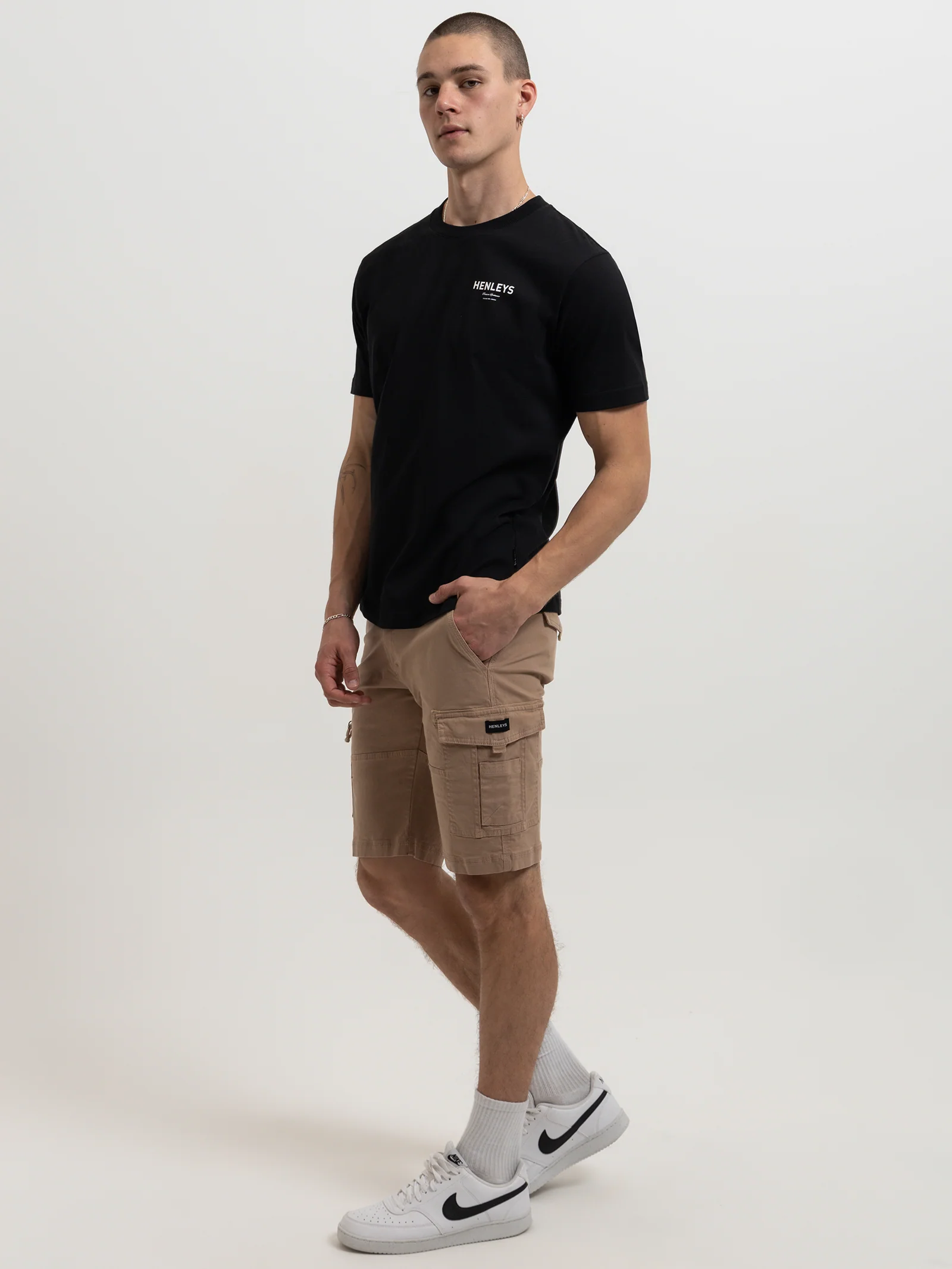 Leon Shorts - Image 5